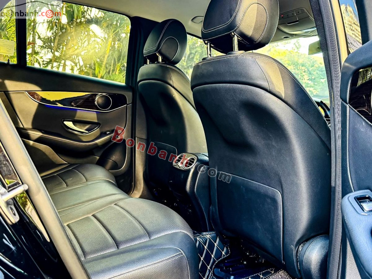 Bán ô tô Mercedes Benz GLC 200 - 2022 - xe cũ