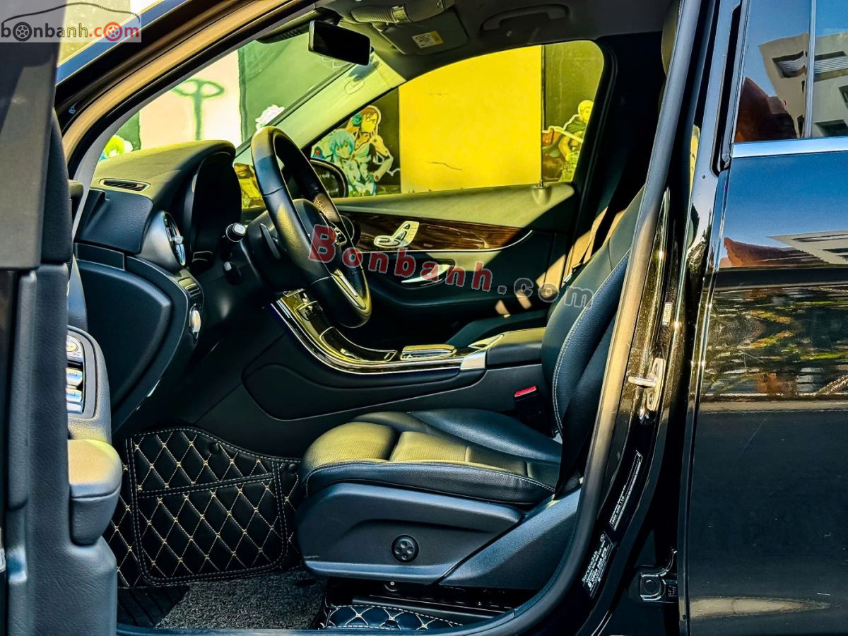 Bán ô tô Mercedes Benz GLC 200 - 2022 - xe cũ