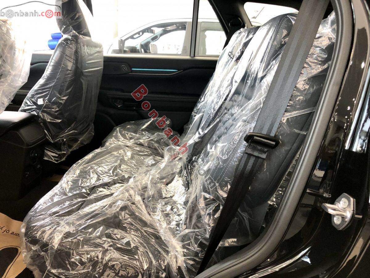 Bán ô tô Ford Everest Platinum 2.0L 4x2 AT - 2026 - xe mới
