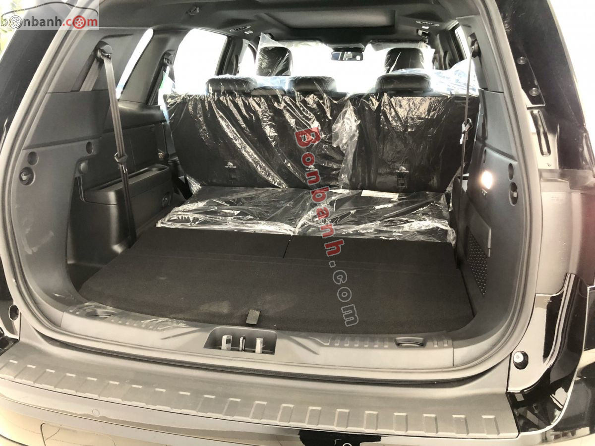 Bán ô tô Ford Everest Platinum 2.0L 4x2 AT - 2026 - xe mới