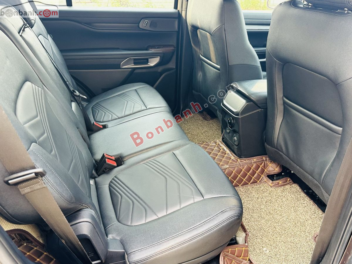 Bán ô tô Ford Everest Titanium Plus 2.0L 4x4 AT - 2022 - xe cũ
