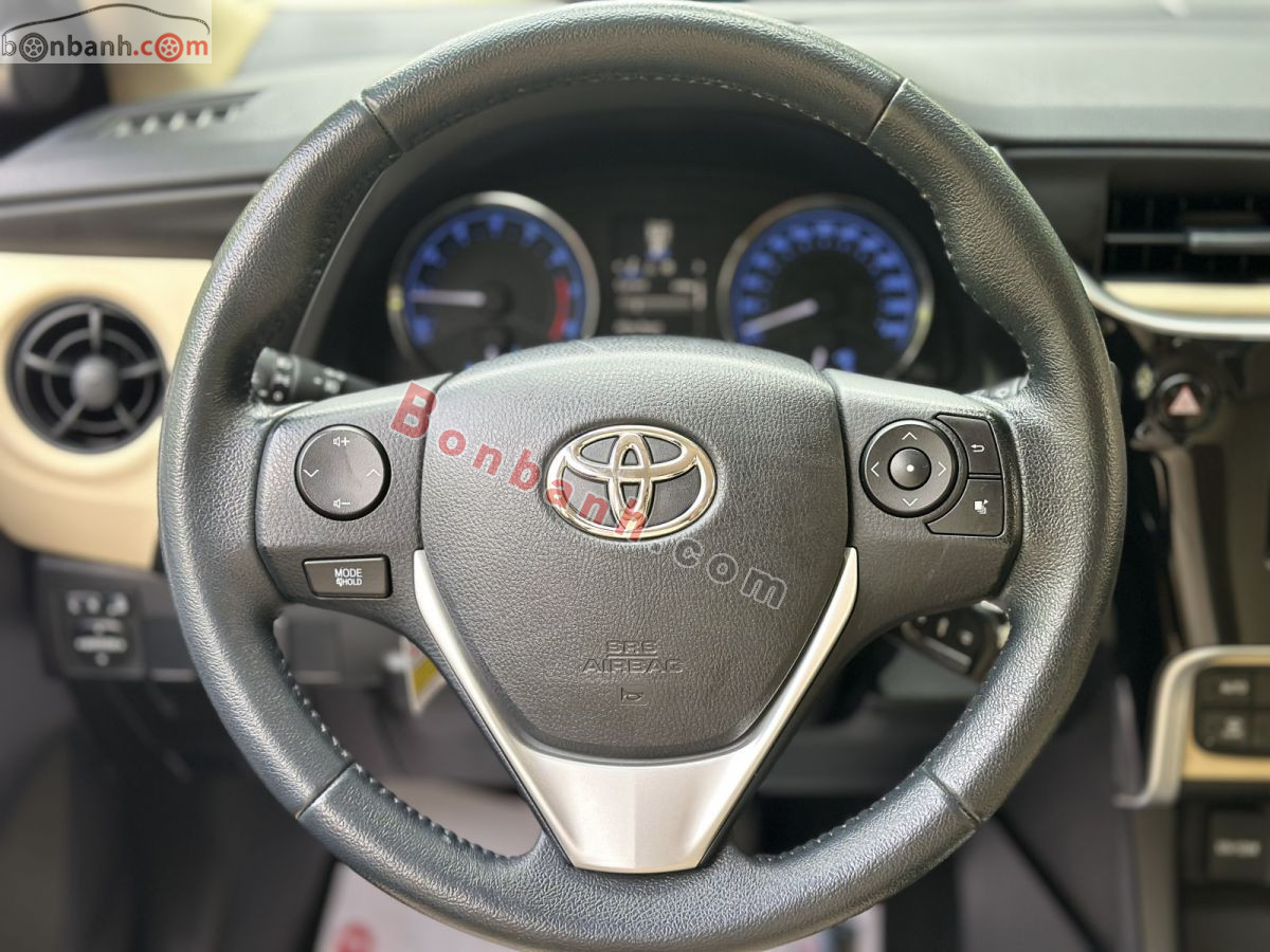Bán ô tô Toyota Corolla altis 1.8G AT - 2017 - xe cũ