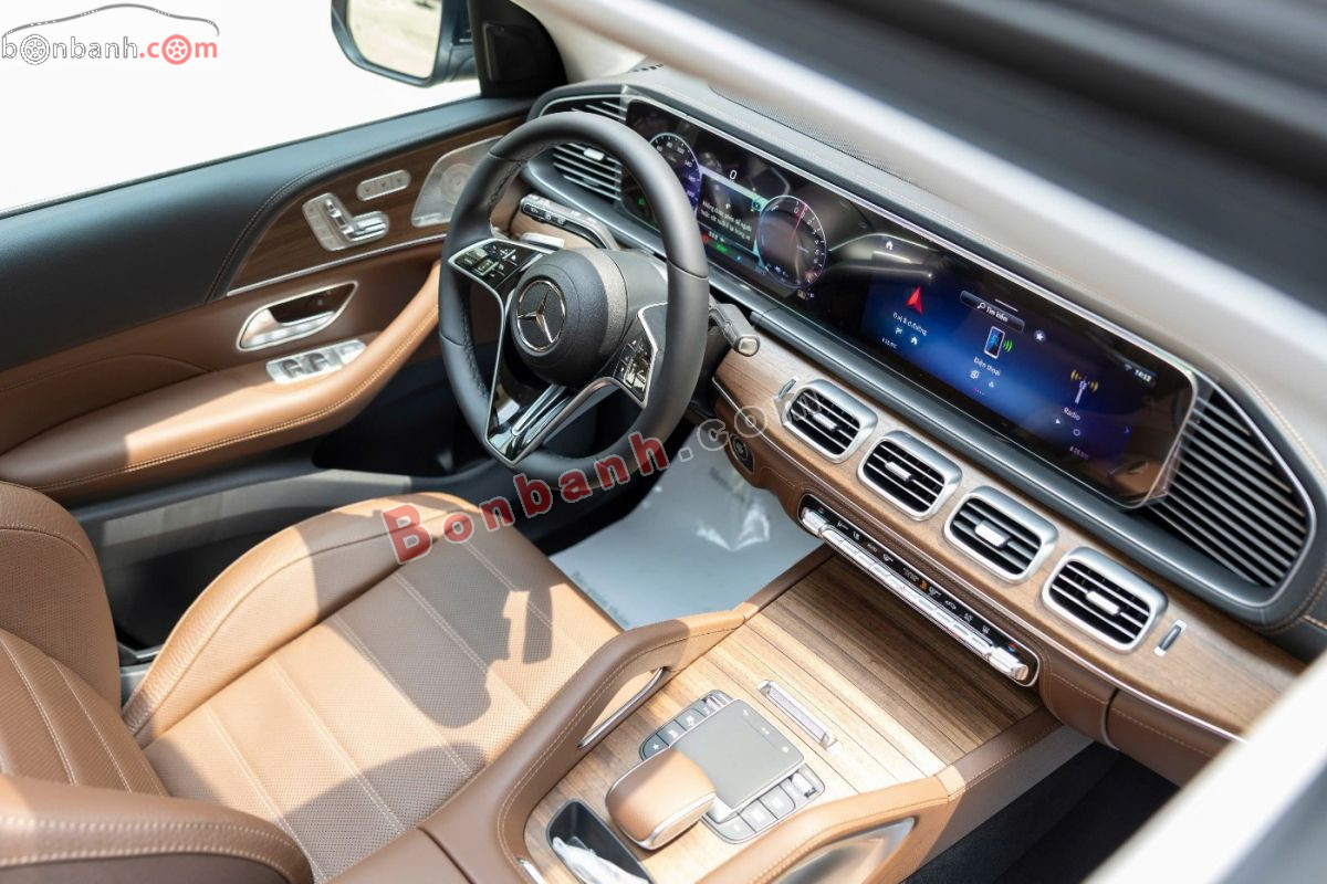 Bán ô tô Mercedes Benz GLE Class 400 e 4Matic - 2026 - xe mới