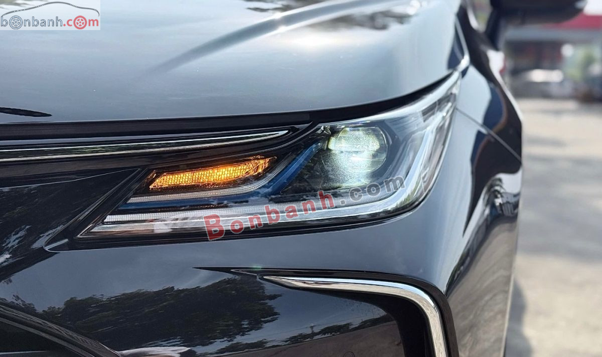 Bán ô tô Toyota Corolla altis 1.8HEV - 2022 - xe cũ