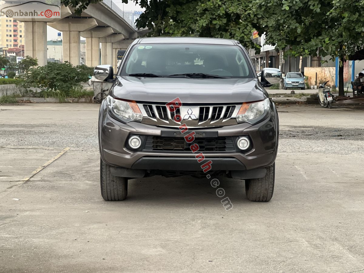 Bán ô tô Mitsubishi Triton 4x2 AT - 2019 - xe cũ
