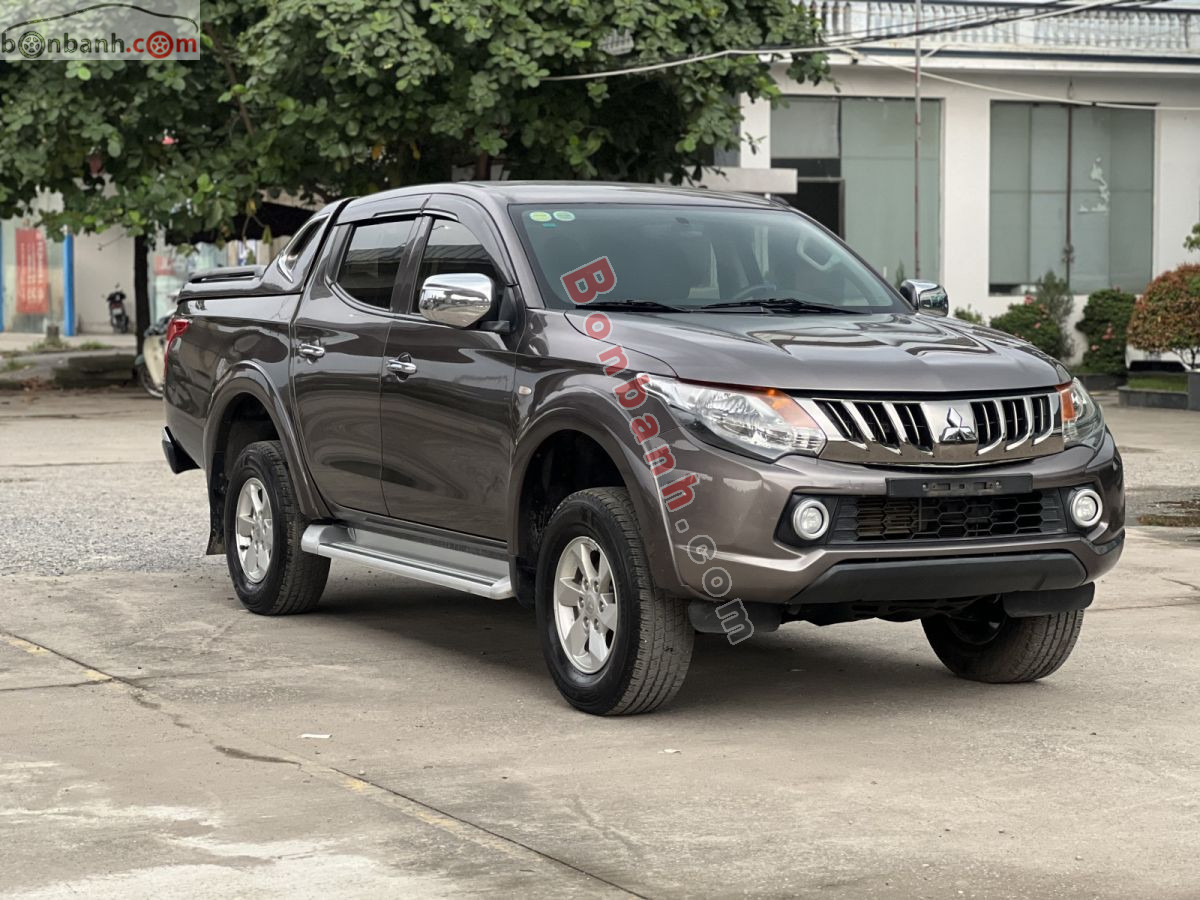 Bán ô tô Mitsubishi Triton 4x2 AT - 2019 - xe cũ