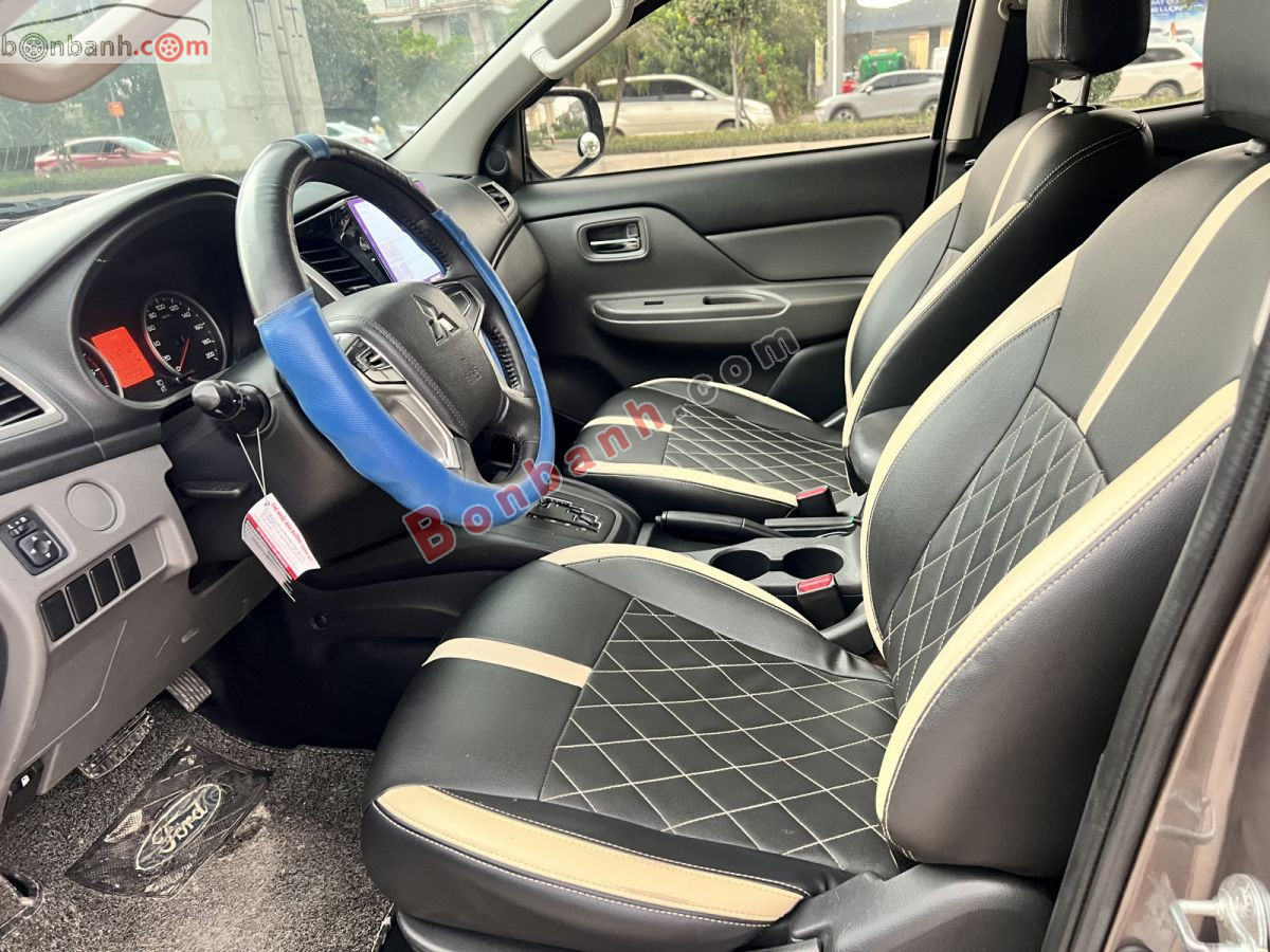 Bán ô tô Mitsubishi Triton 4x2 AT - 2019 - xe cũ