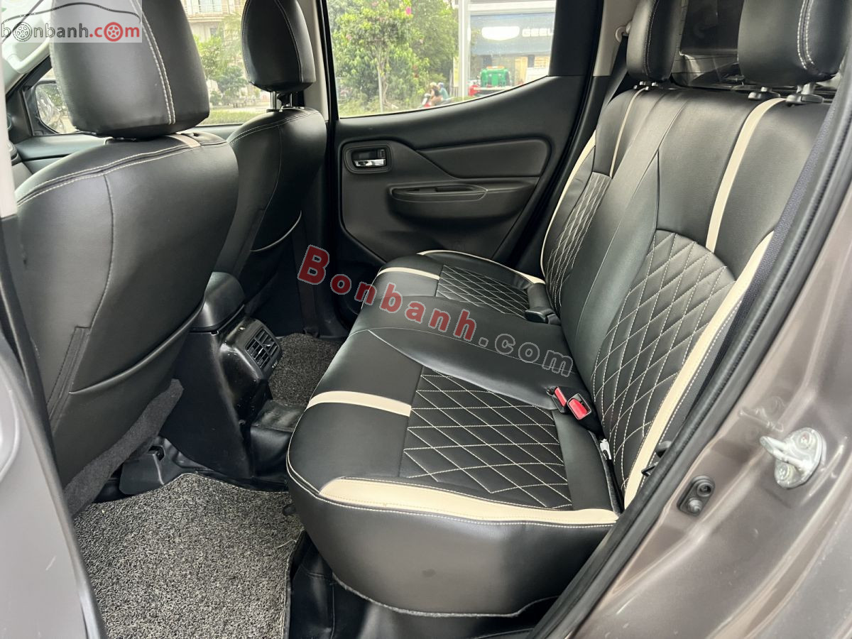 Bán ô tô Mitsubishi Triton 4x2 AT - 2019 - xe cũ