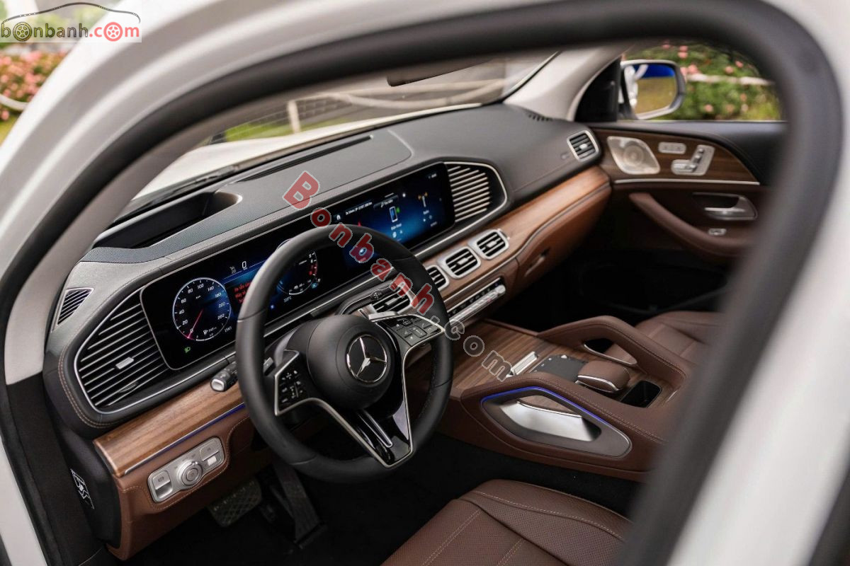 Bán ô tô Mercedes Benz GLE Class 400 e 4Matic - 2025 - xe mới