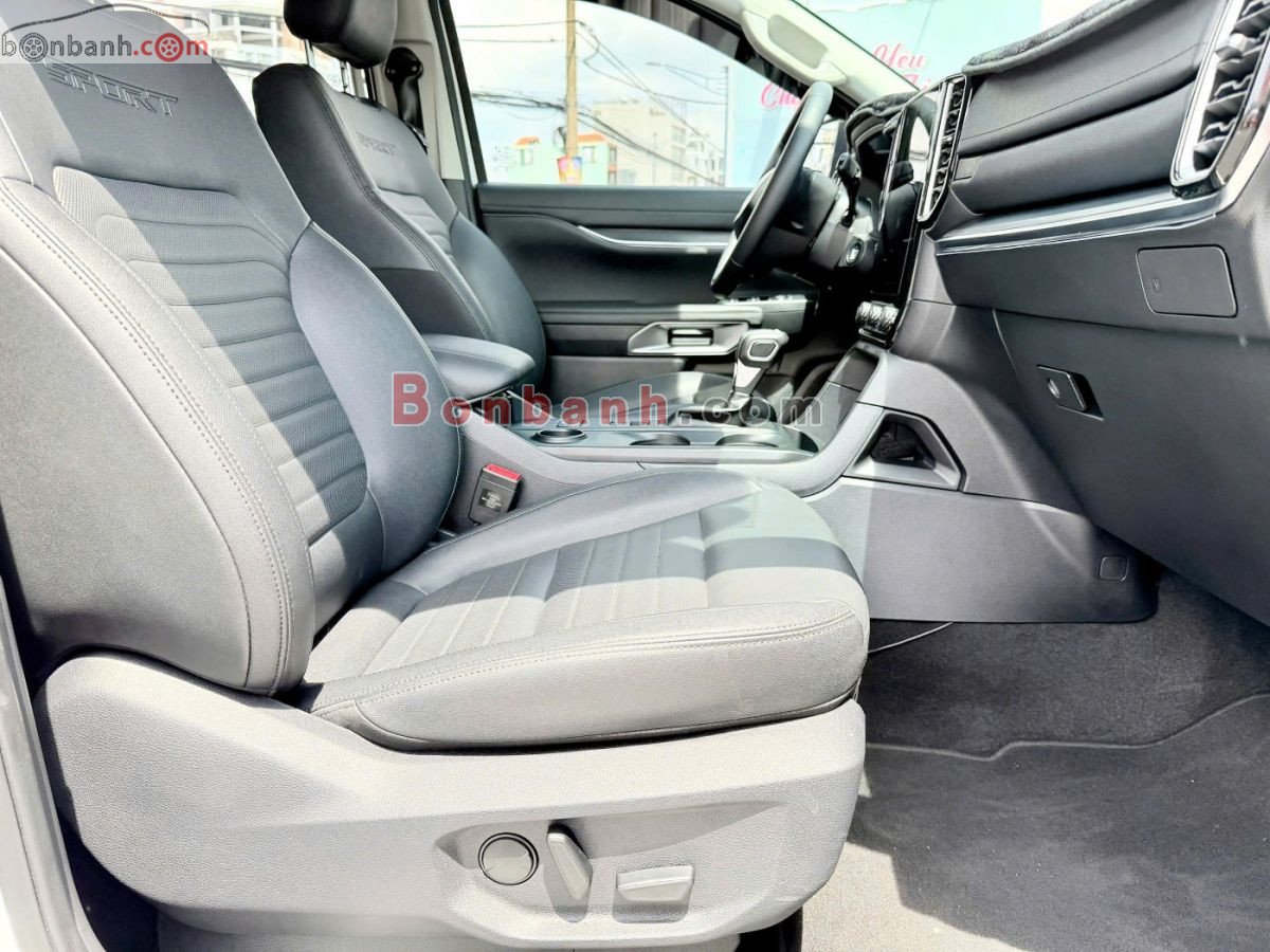 Bán ô tô Ford Everest Sport 2.0L 4x2 AT - 2024 - xe cũ