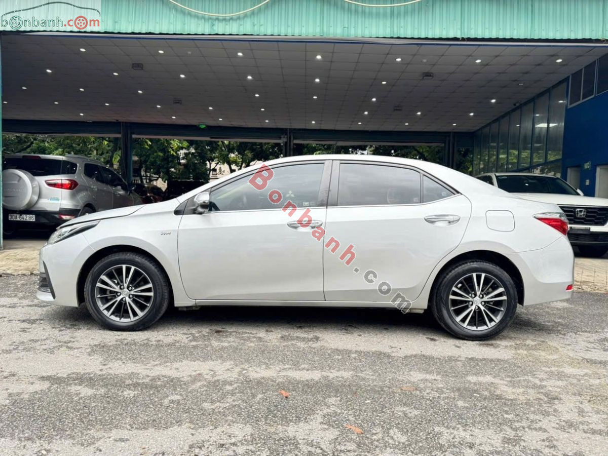 Bán ô tô Toyota Corolla altis 1.8G AT - 2017 - xe cũ