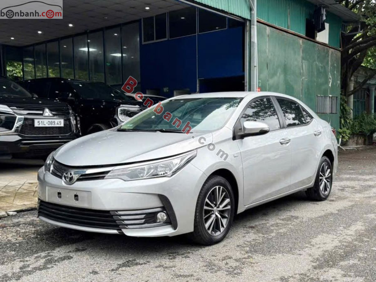 Bán ô tô Toyota Corolla altis 1.8G AT - 2017 - xe cũ