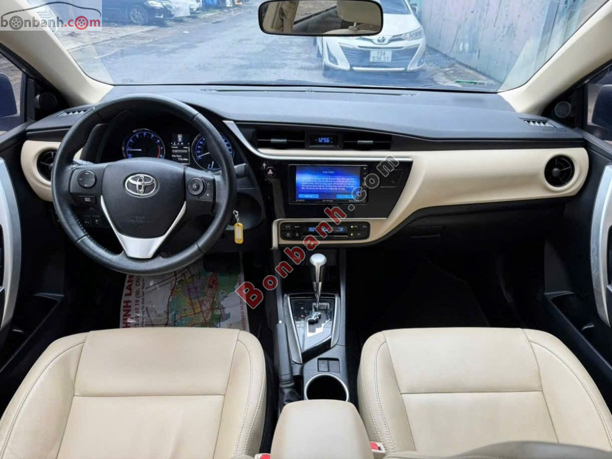 Bán ô tô Toyota Corolla altis 1.8G AT - 2017 - xe cũ