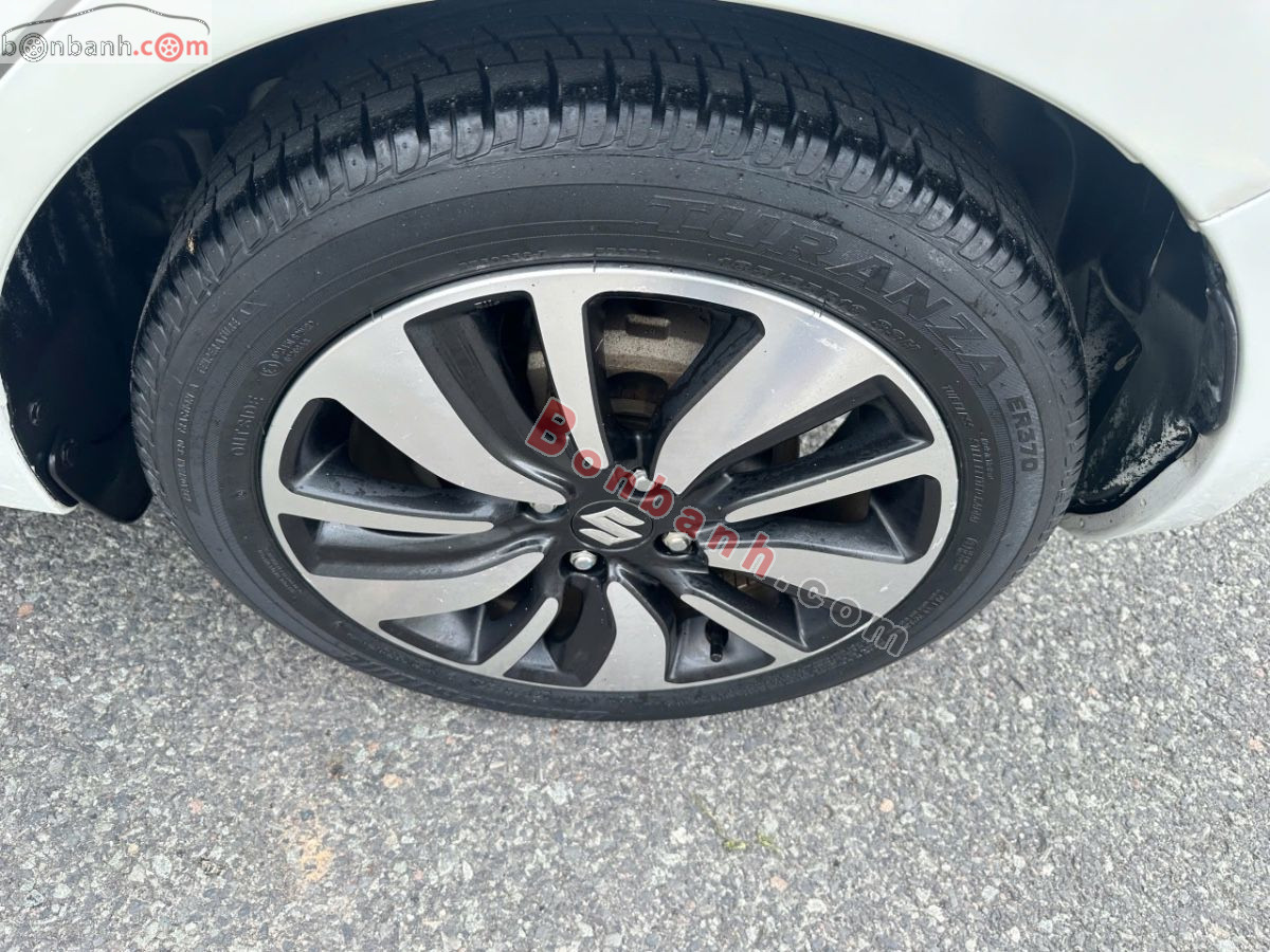 Bán ô tô Suzuki Swift GLX 1.2 AT - 2018 - xe cũ