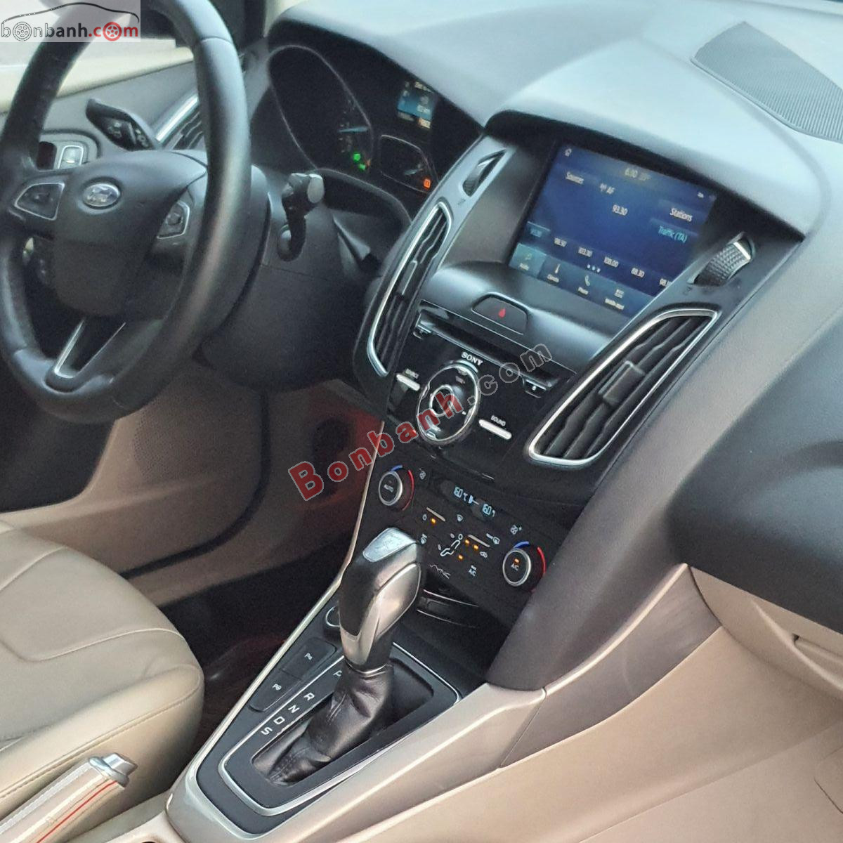 Bán ô tô Ford Focus Titanium 1.5L - 2017 - xe cũ