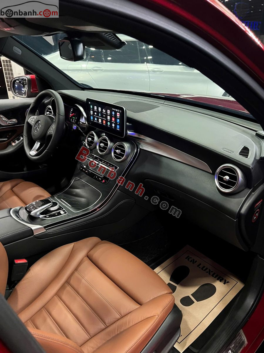 Bán ô tô Mercedes Benz GLC 300 4Matic - 2018 - xe cũ