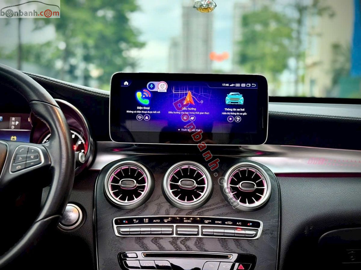 Bán ô tô Mercedes Benz GLC 300 4Matic - 2018 - xe cũ