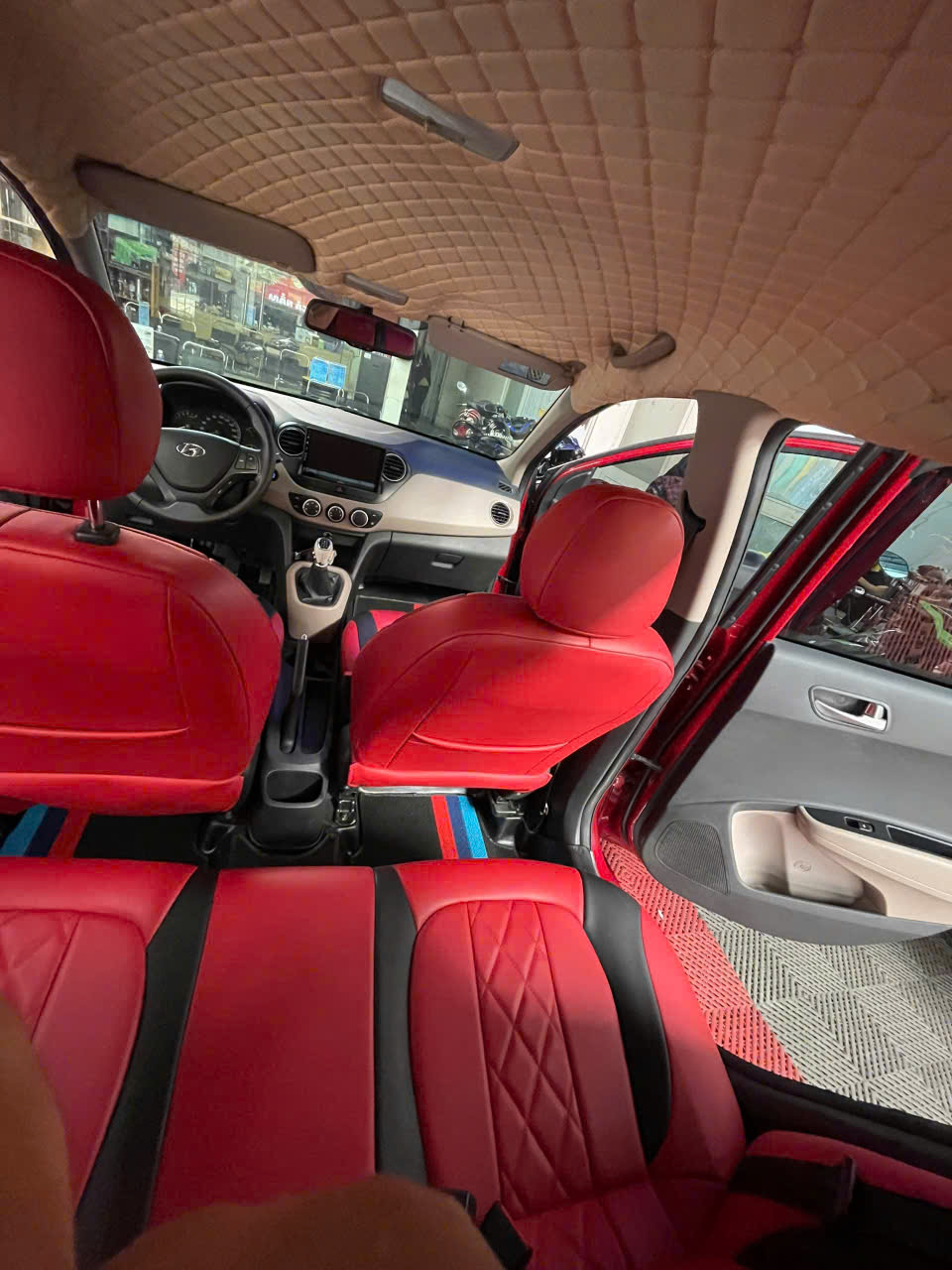 Bán ô tô Hyundai i10 1.2 MT Sedan năm sản xuất 2020, màu đỏ