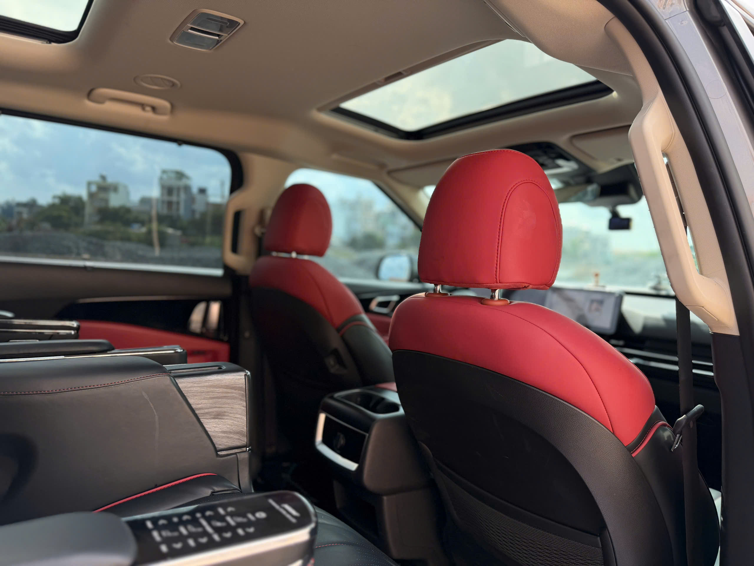 Bán xe Kia Carnival Signature 2.2D Full dầu sản xuất năm 2026, màu xám (ghi)