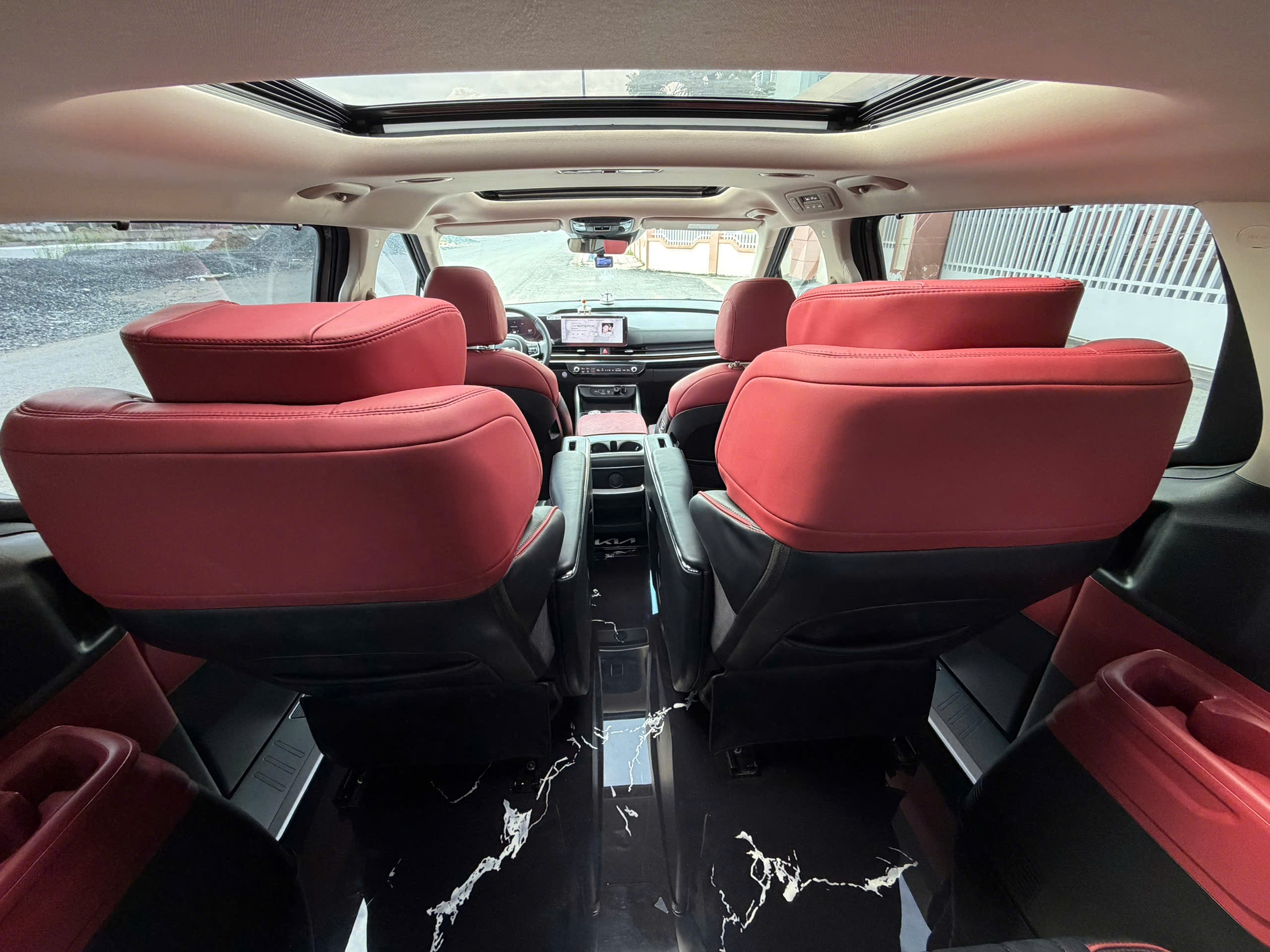 Bán xe Kia Carnival Signature 2.2D Full dầu sản xuất năm 2026, màu xám (ghi)