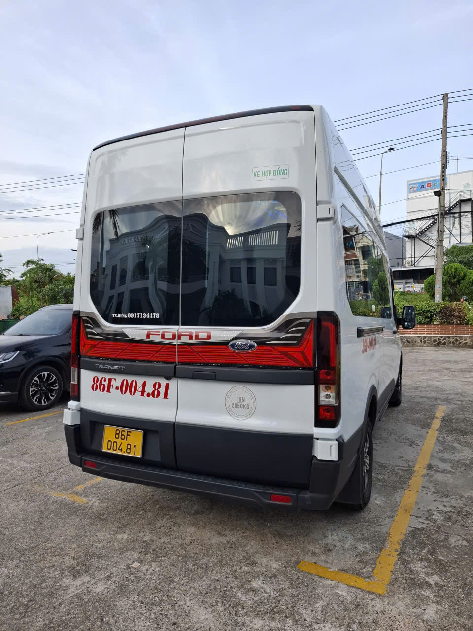 Cần bán Ford Transit Premium 16 chỗ – Đời 2024
