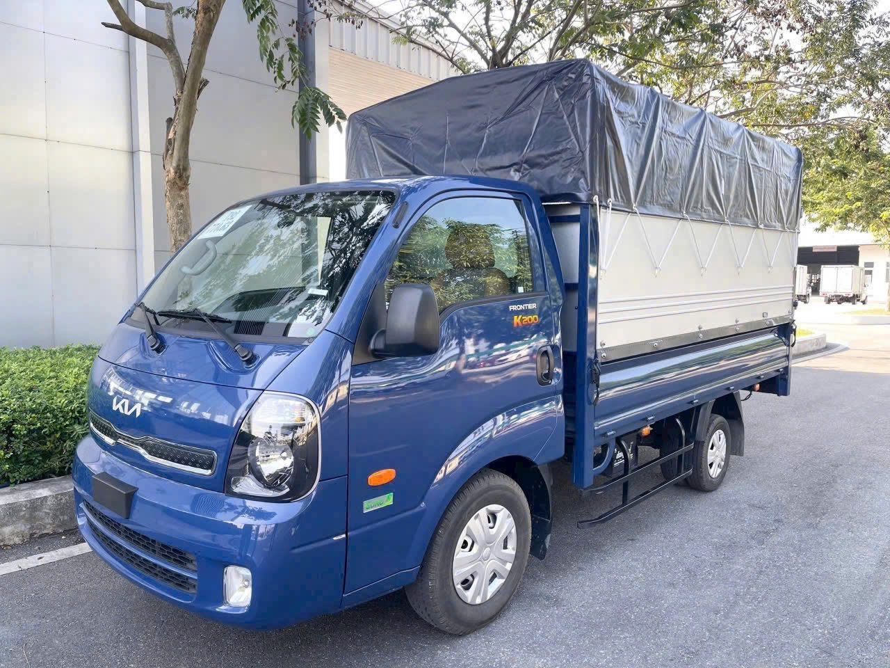 XE TẢI KIA200 – NHỎ GỌN, MẠNH MẼ, CHỞ HÀNG HIỆU QUẢ