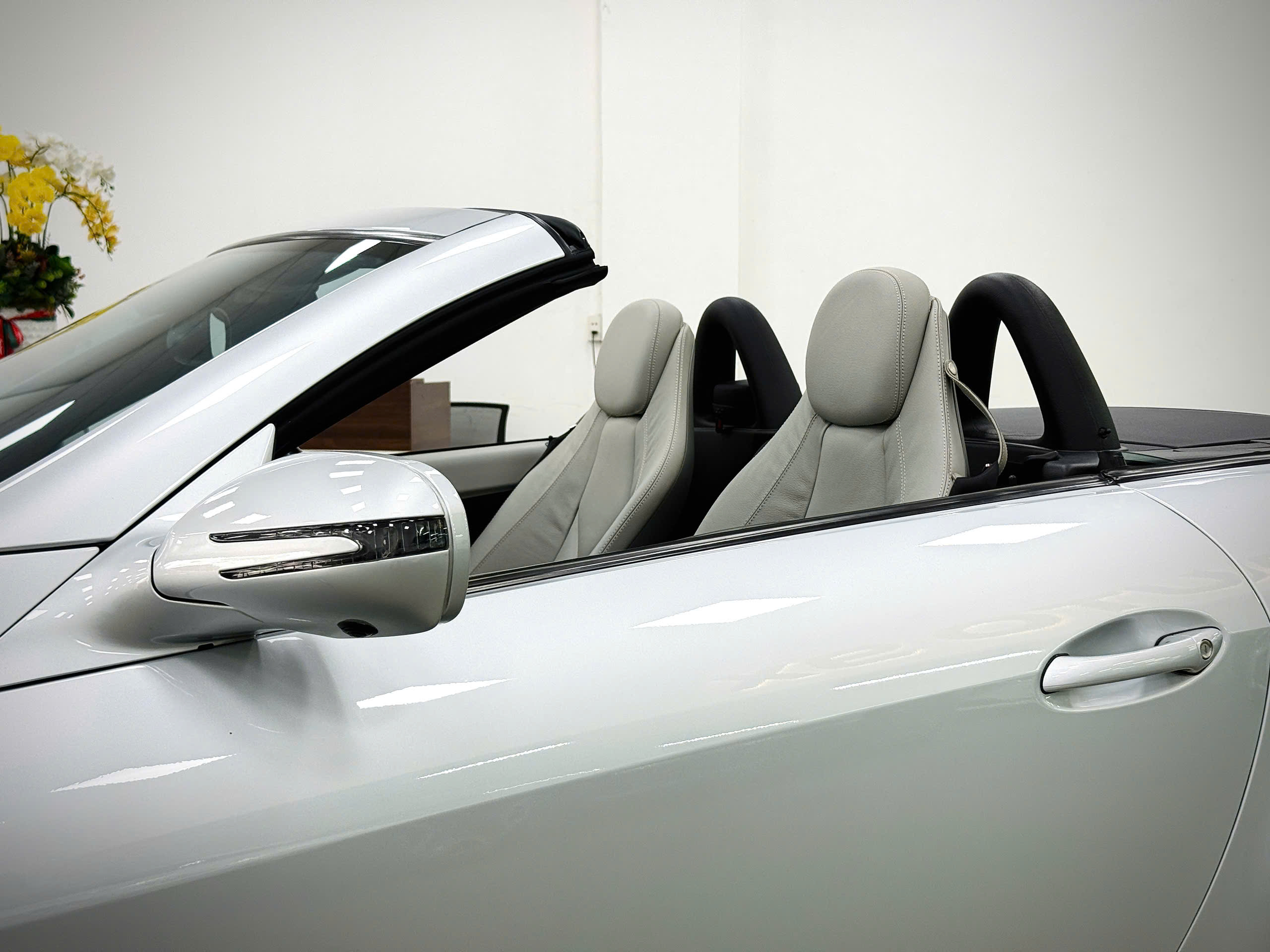 Bán Mercedes-Benz SLK class SLK 350 sản xuất 2009, màu bạc, xe nhập, 799tr