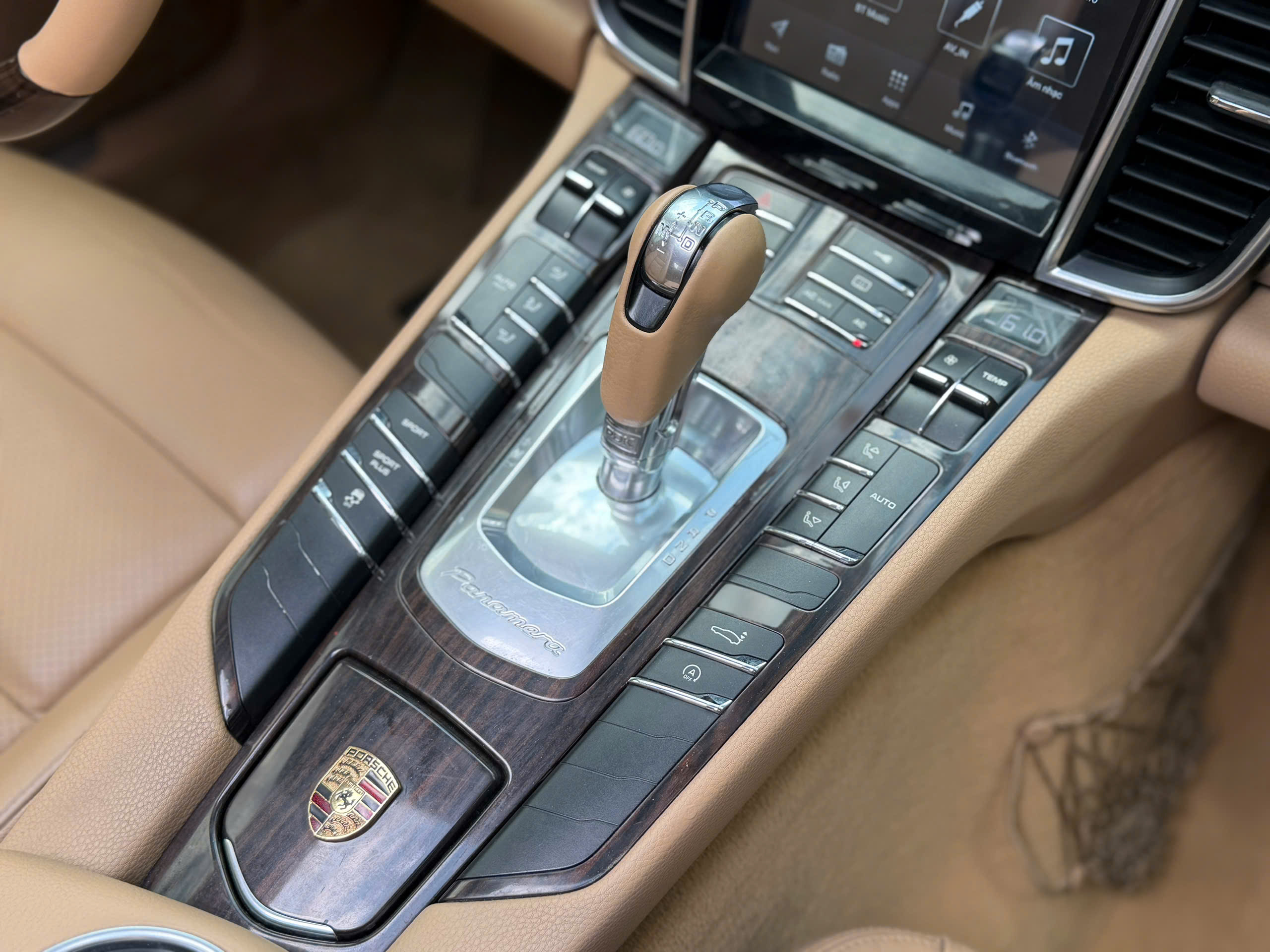 Cần bán xe Porsche Panamera 3.6 V6 sản xuất năm 2011, màu xám (ghi), nhập khẩu