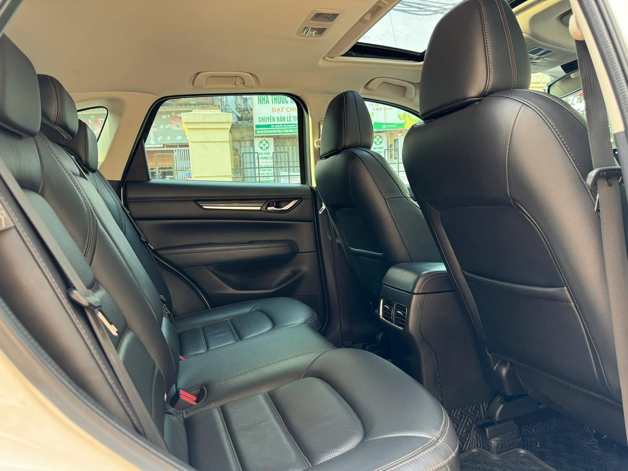 Cần bán Mazda Mazda CX 5 Premium 2.0 AT sản xuất 2023, màu trắng, giá 368tr