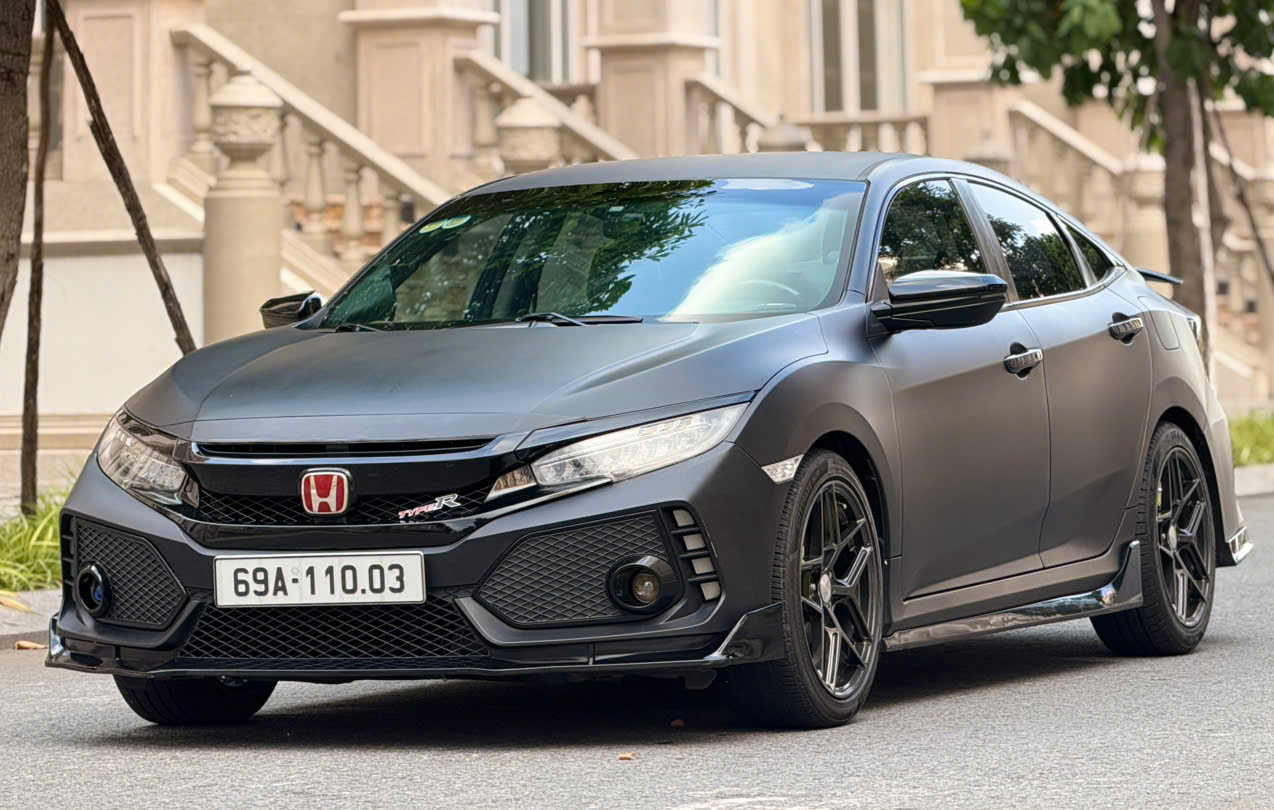 Cần bán Honda Civic 1.8G năm 2019, màu xám, nhập khẩu