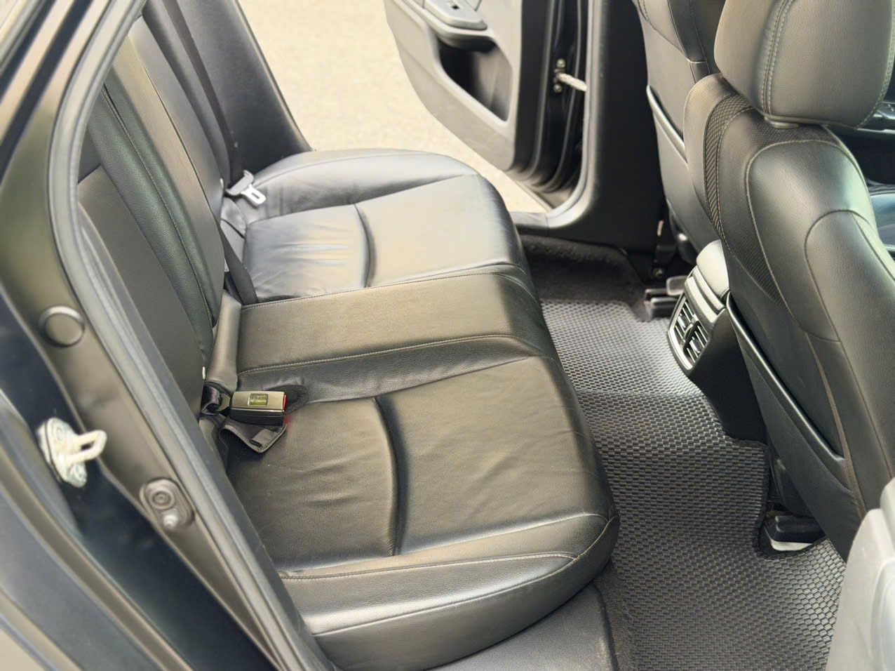 Cần bán Honda Civic 1.8G năm 2019, màu xám, nhập khẩu