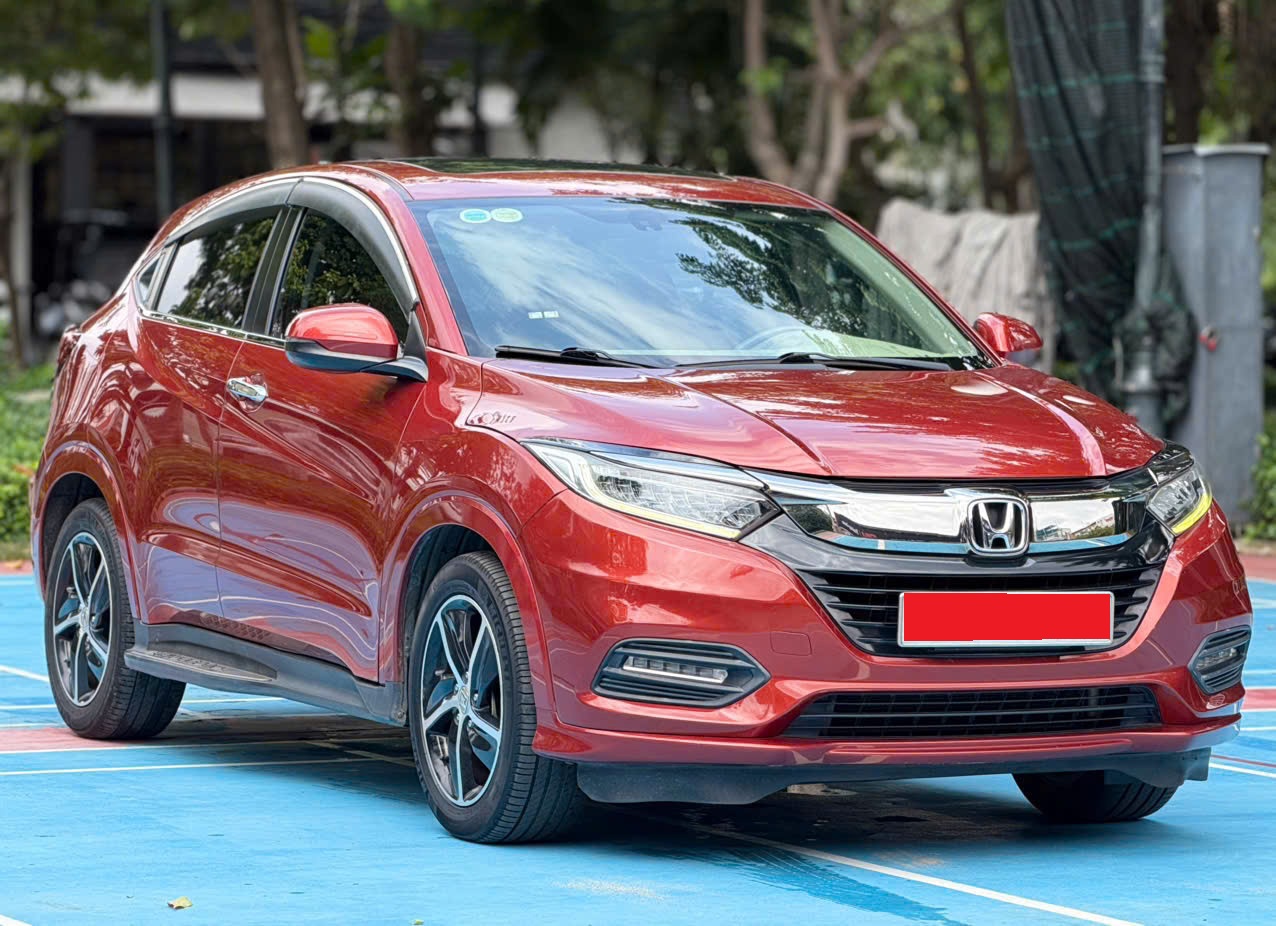 Bán Honda HR-V L sản xuất năm 2018, màu đỏ, xe nhập, giá 479tr