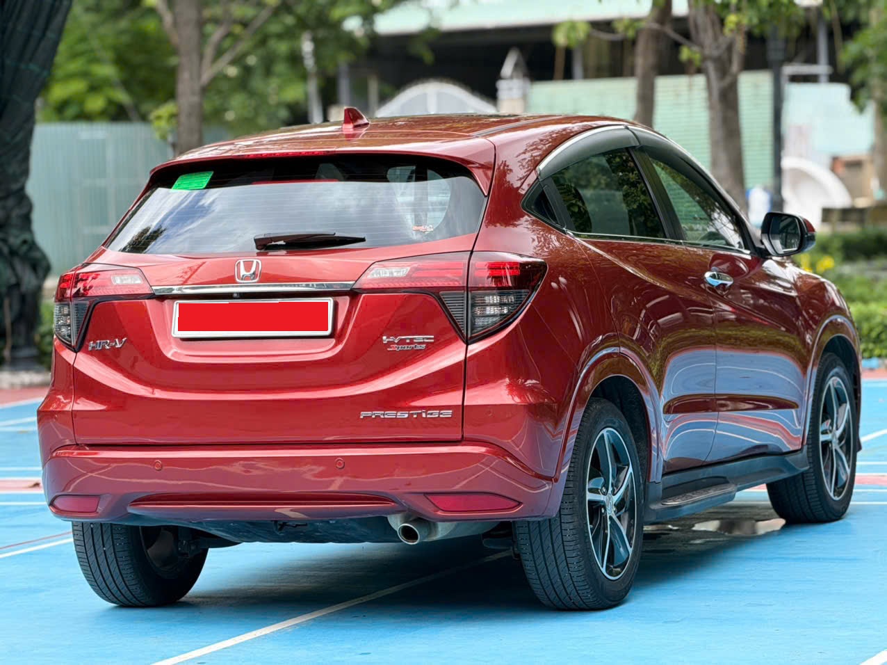 Bán Honda HR-V L sản xuất năm 2018, màu đỏ, xe nhập, giá 479tr