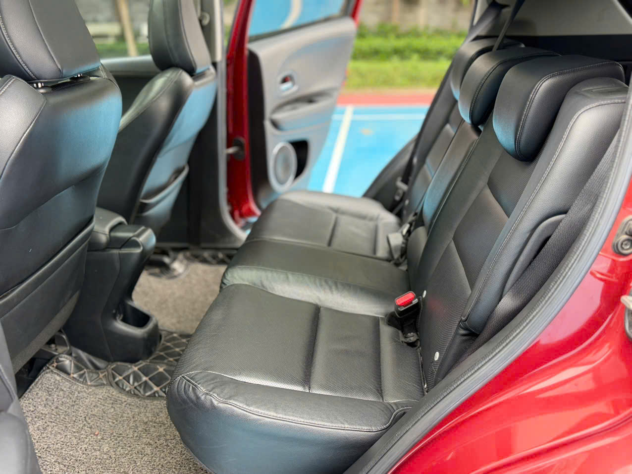 Bán Honda HR-V L sản xuất năm 2018, màu đỏ, xe nhập, giá 479tr