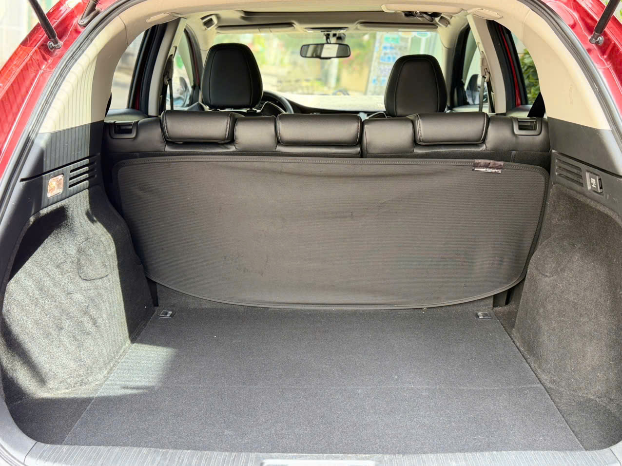Bán Honda HR-V L sản xuất năm 2018, màu đỏ, xe nhập, giá 479tr