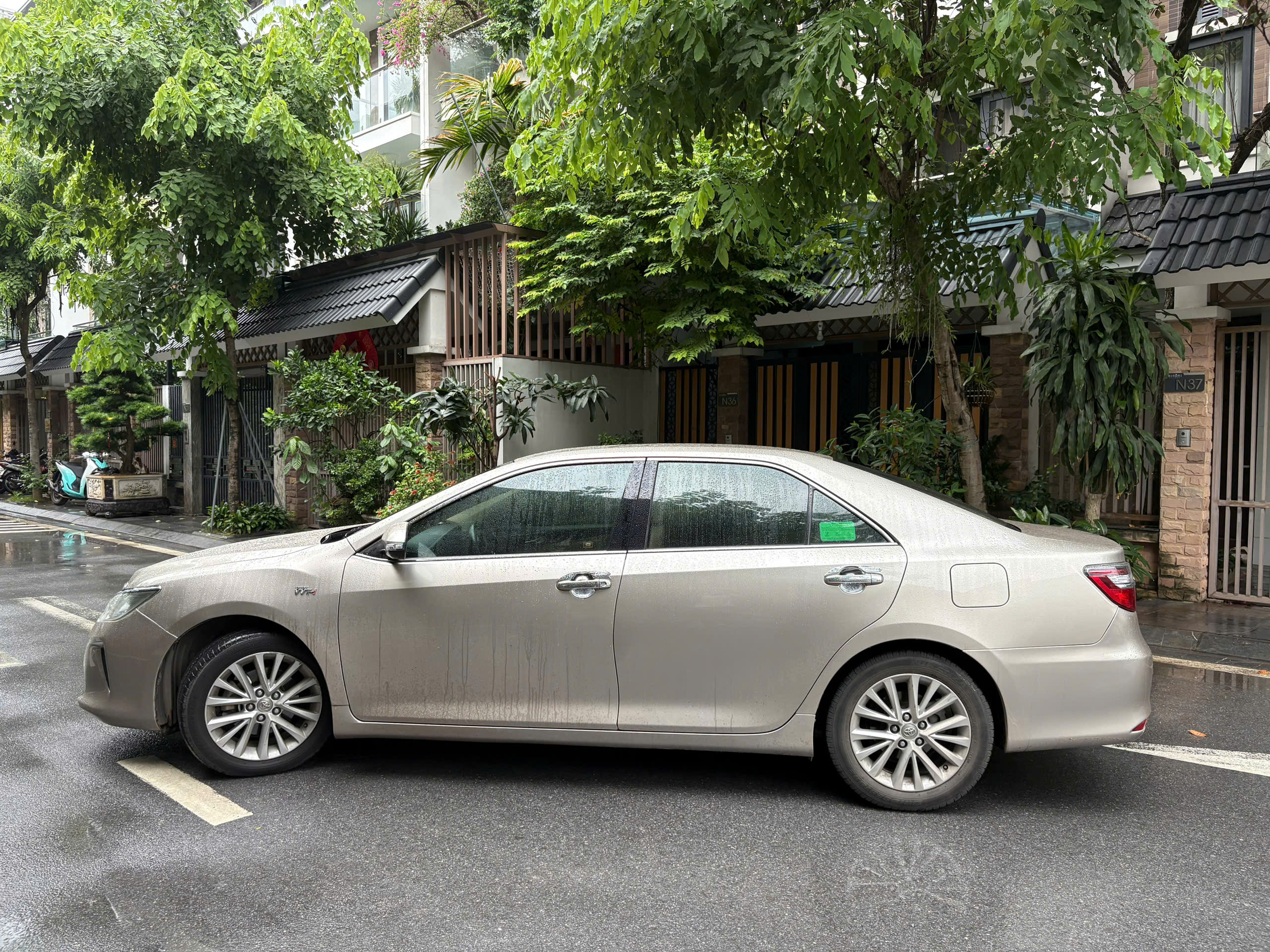 Bán Toyota Camry 2.5g 2015 – Xe Gia Đình, 1 Chủ Từ Mới
