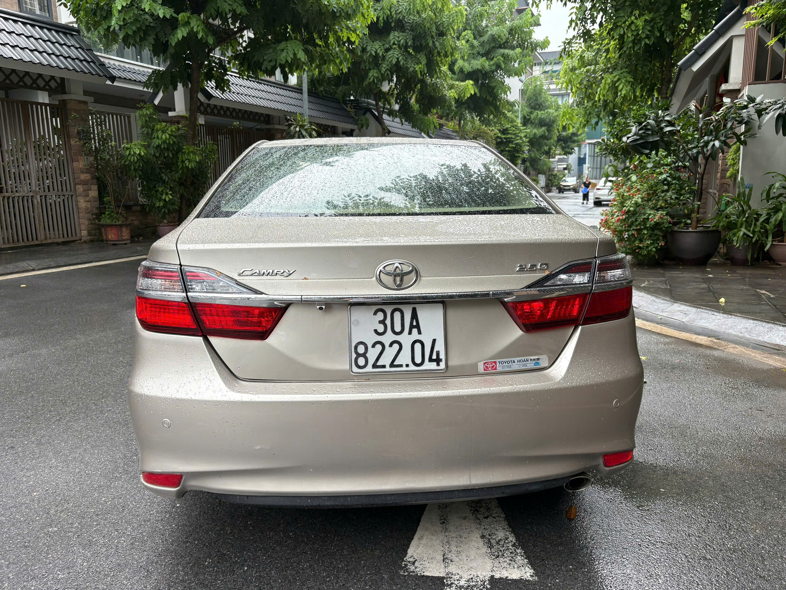 Bán Toyota Camry 2.5g 2015 – Xe Gia Đình, 1 Chủ Từ Mới