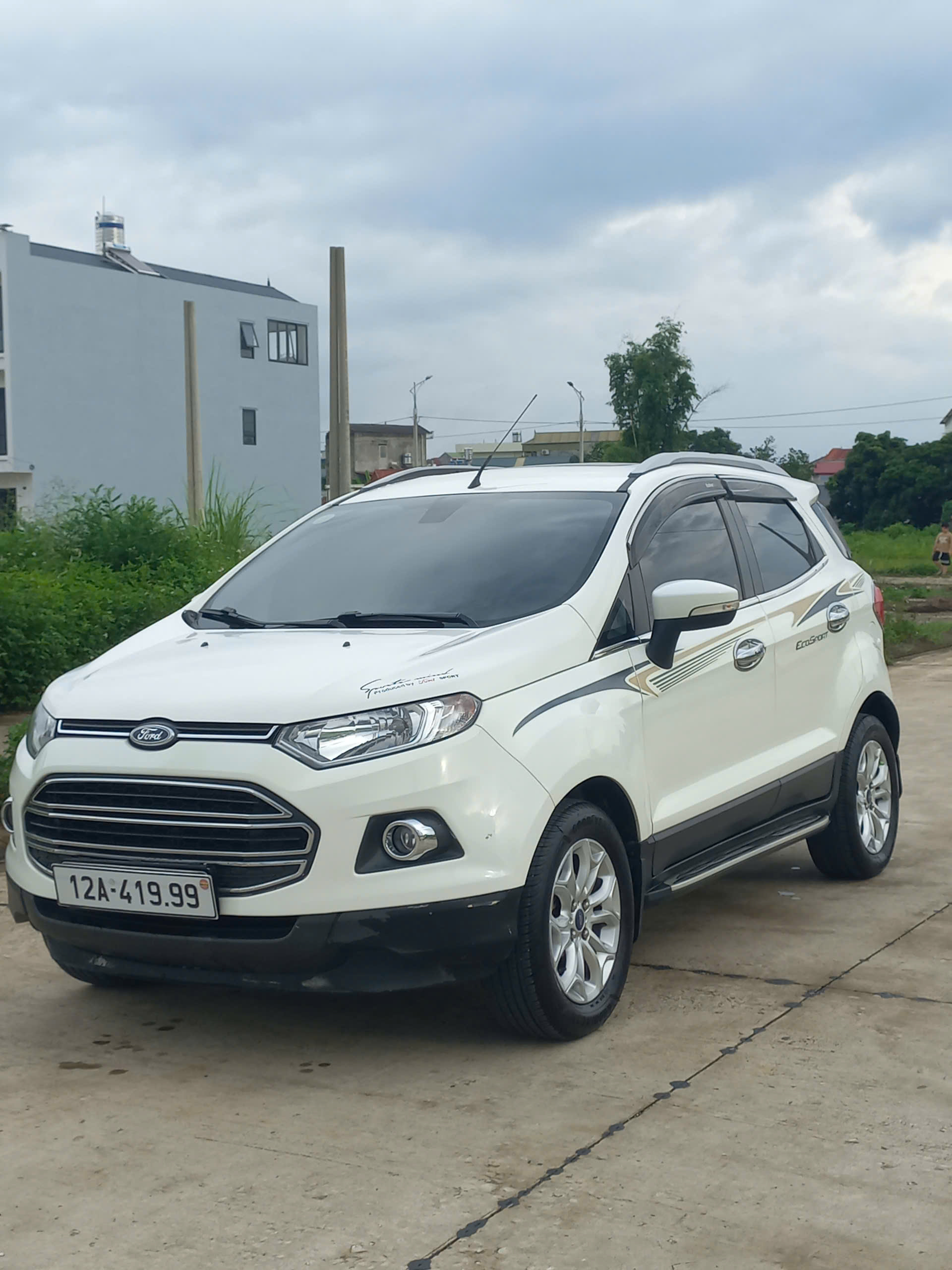 FORD ECOSPORT TITANIUM 1.5 AT – SẢN XUẤT 2017