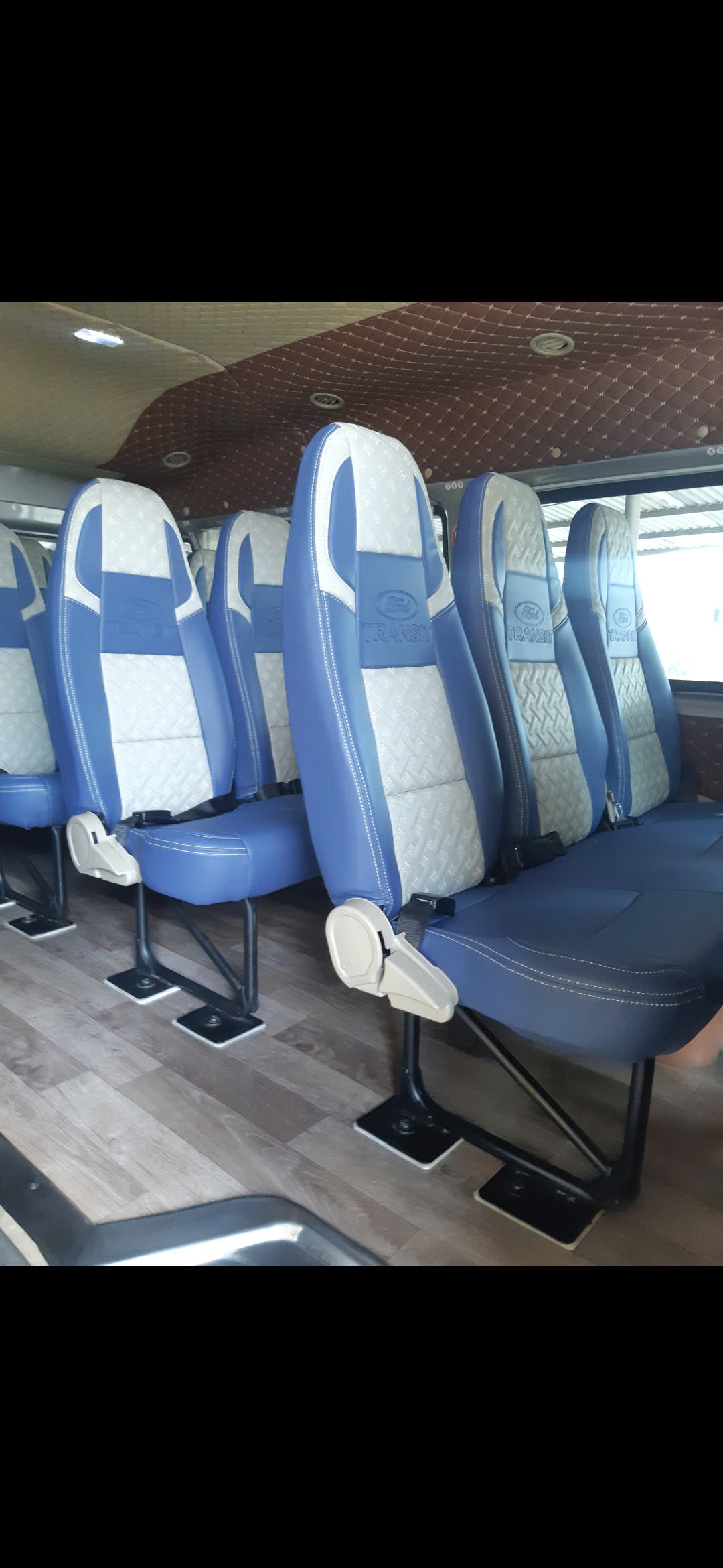 FORD TRANSIT 2018 – 16 CHỖ | GIÁ 370 TRIỆU