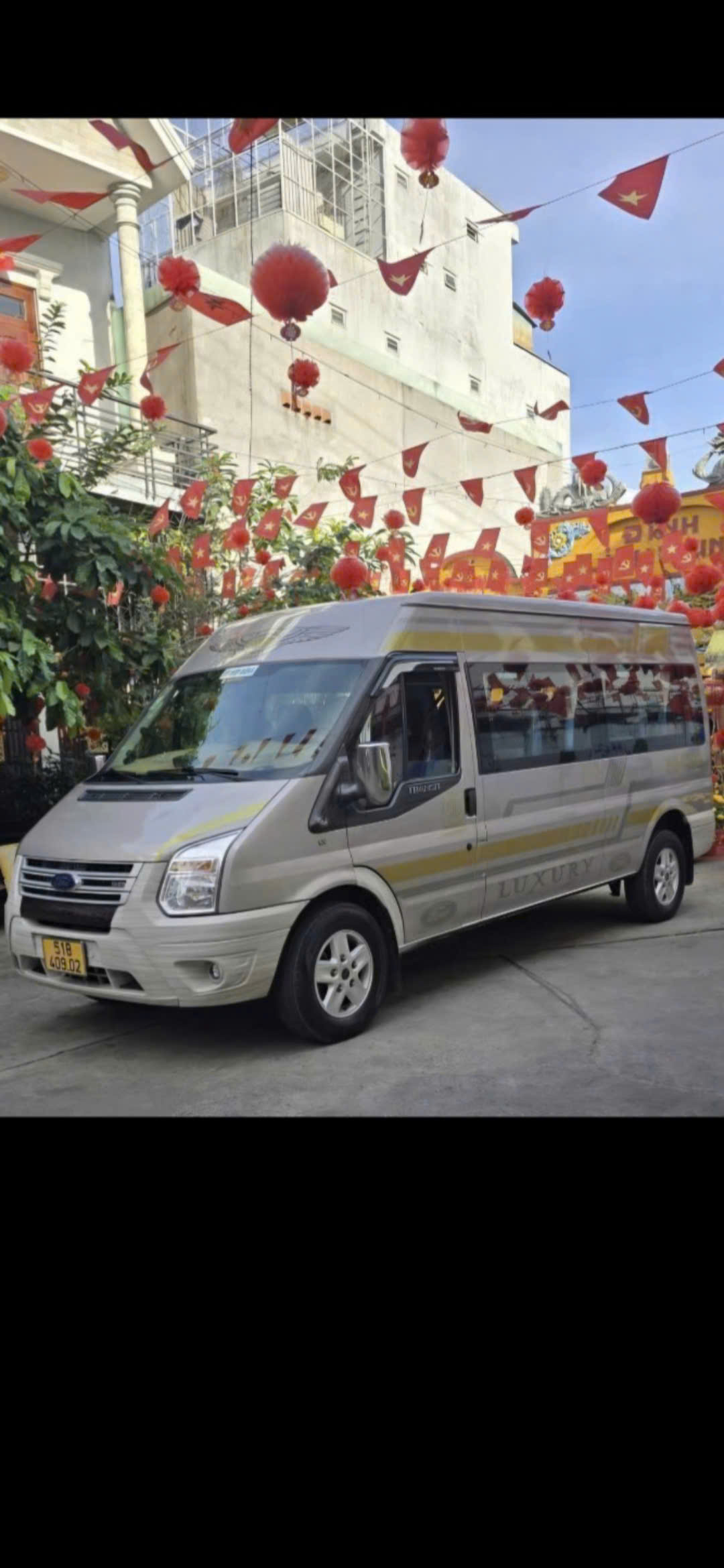 FORD TRANSIT 2018 – 16 CHỖ | GIÁ 370 TRIỆU