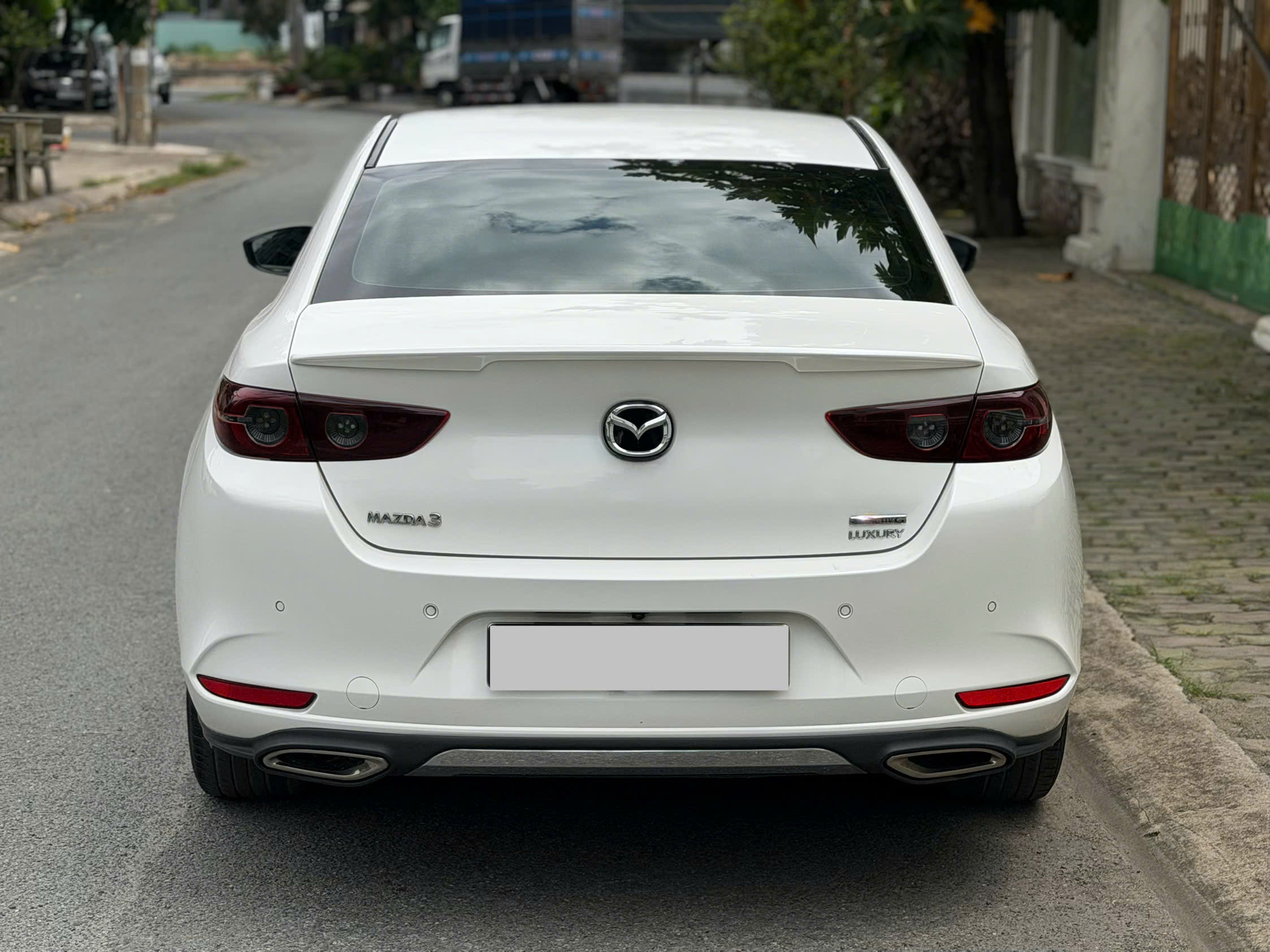 Cần bán Mazda Mazda 3 1.5L Luxury sản xuất 2023, màu trắng