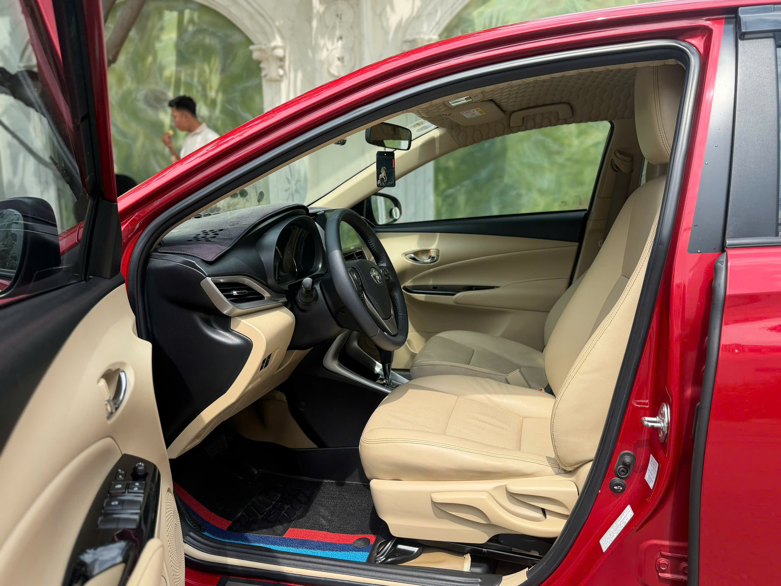 Bán Toyota Vios 1.5G năm 2020, màu đỏ