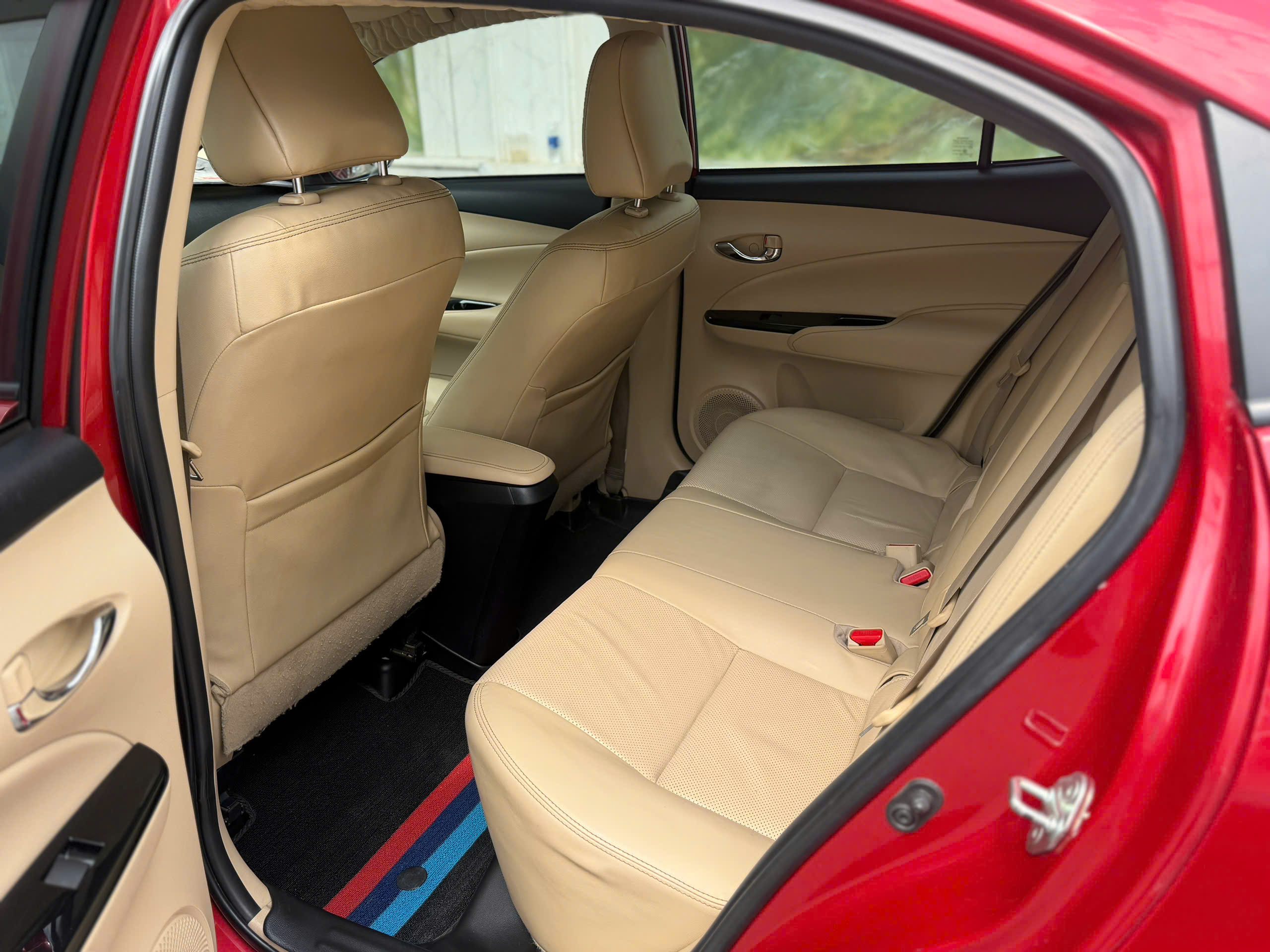 Bán Toyota Vios 1.5G năm 2020, màu đỏ