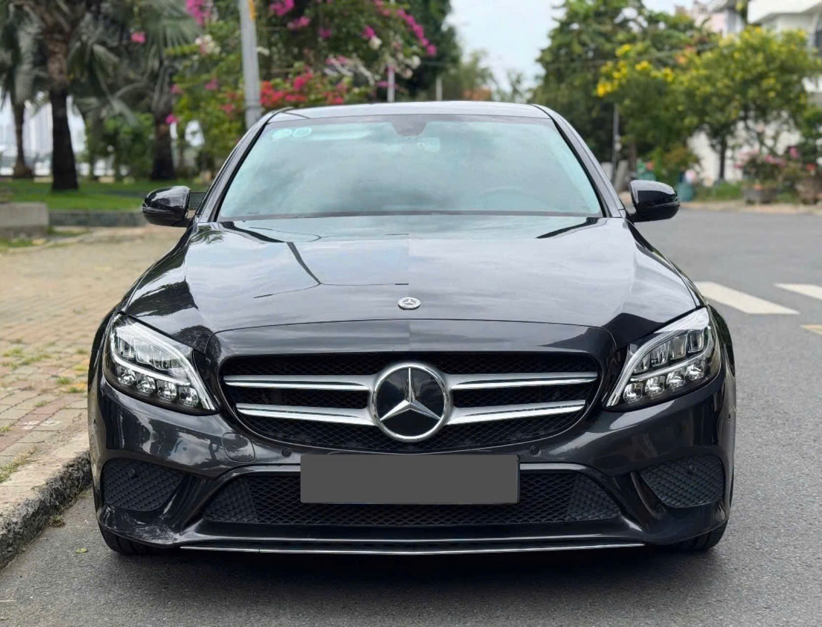 Bán Mercedes-Benz C class C180 năm 2020, màu xám (ghi)