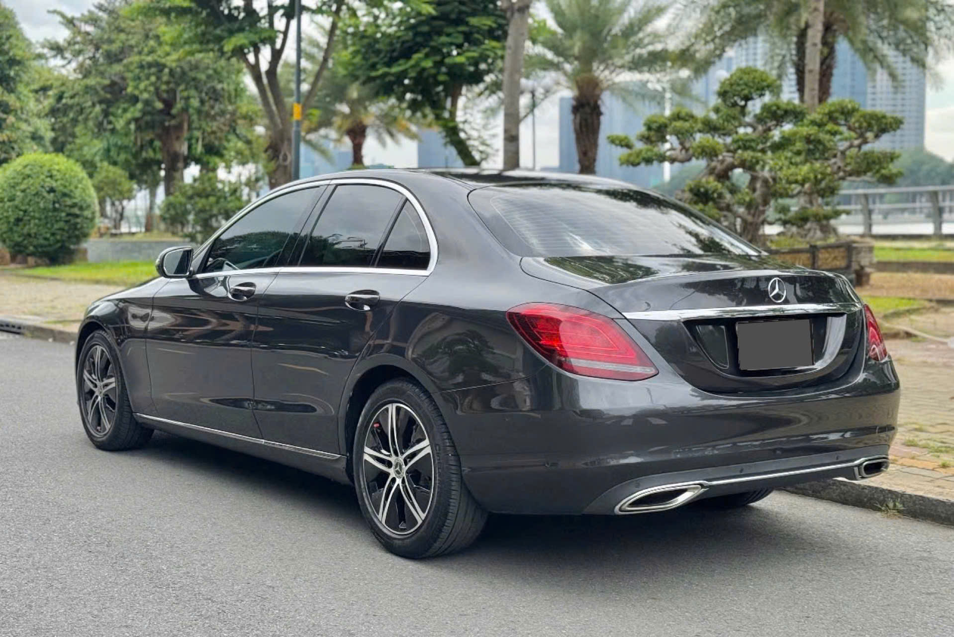 Bán Mercedes-Benz C class C180 năm 2020, màu xám (ghi)