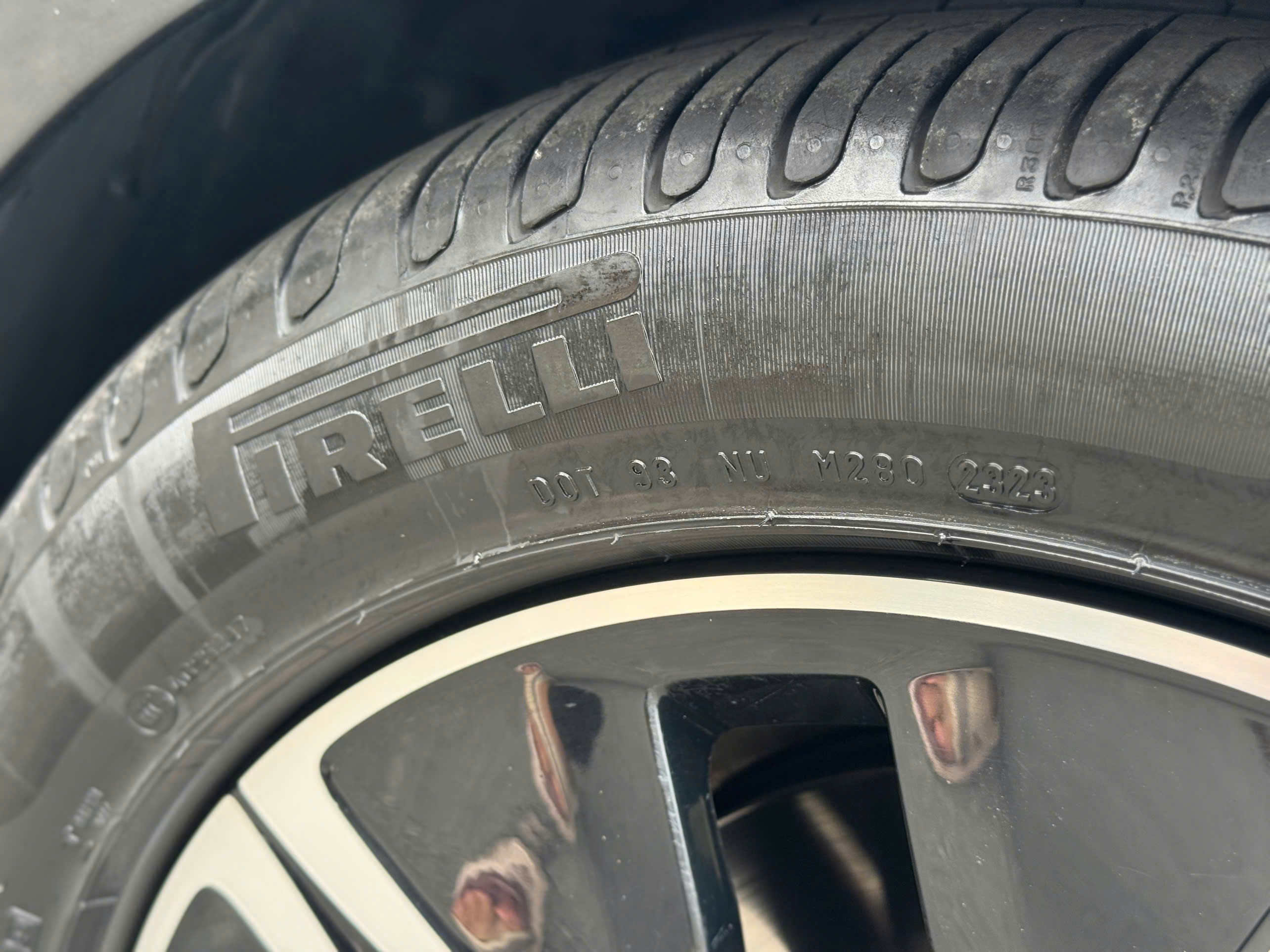 Bán Mercedes-Benz C class C180 năm 2020, màu xám (ghi)