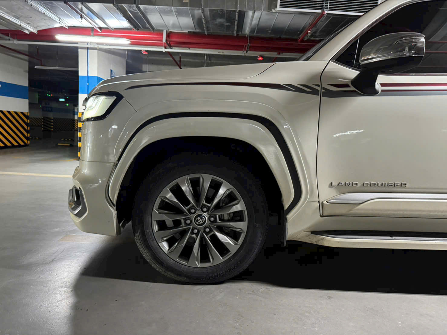 Hàng Vip Giá Tốt - Land Cruiser 2021 Độ Trung Đông Chính Chủ