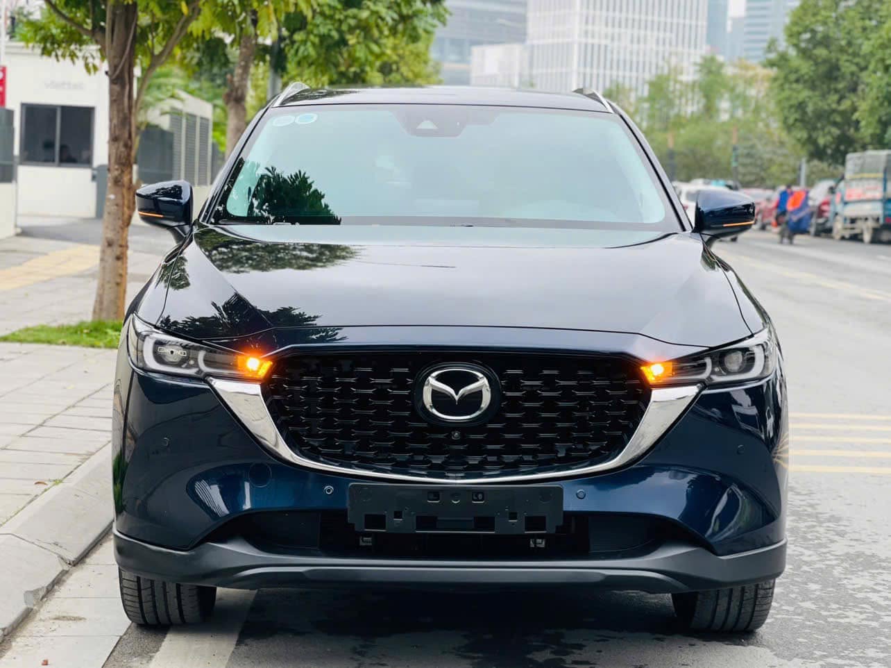Cần bán xe Mazda Mazda CX 5 premium 2.0 AT năm sản xuất 2024, màu xanh lục giá cạnh tranh