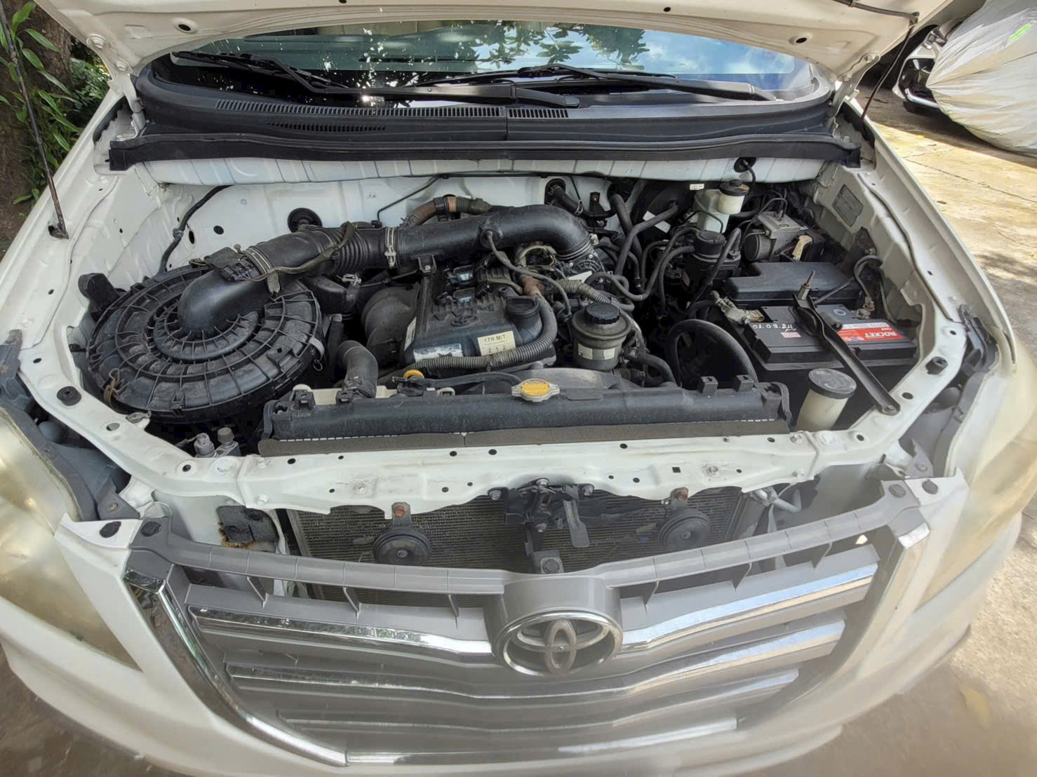CẦN BÁN TOYOTA INNOVA