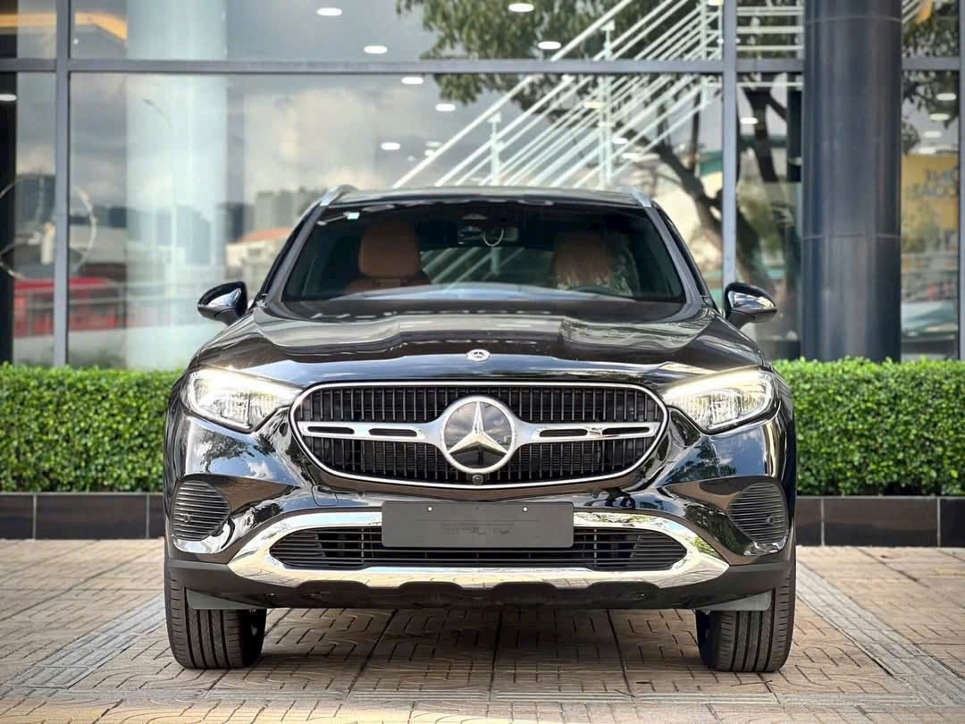 GLC 200 4MATIC – MẪU SUV HẠNG SANG ĐƯỢC KHÁCH CHỐT NHIỀU NHẤT THÁNG!